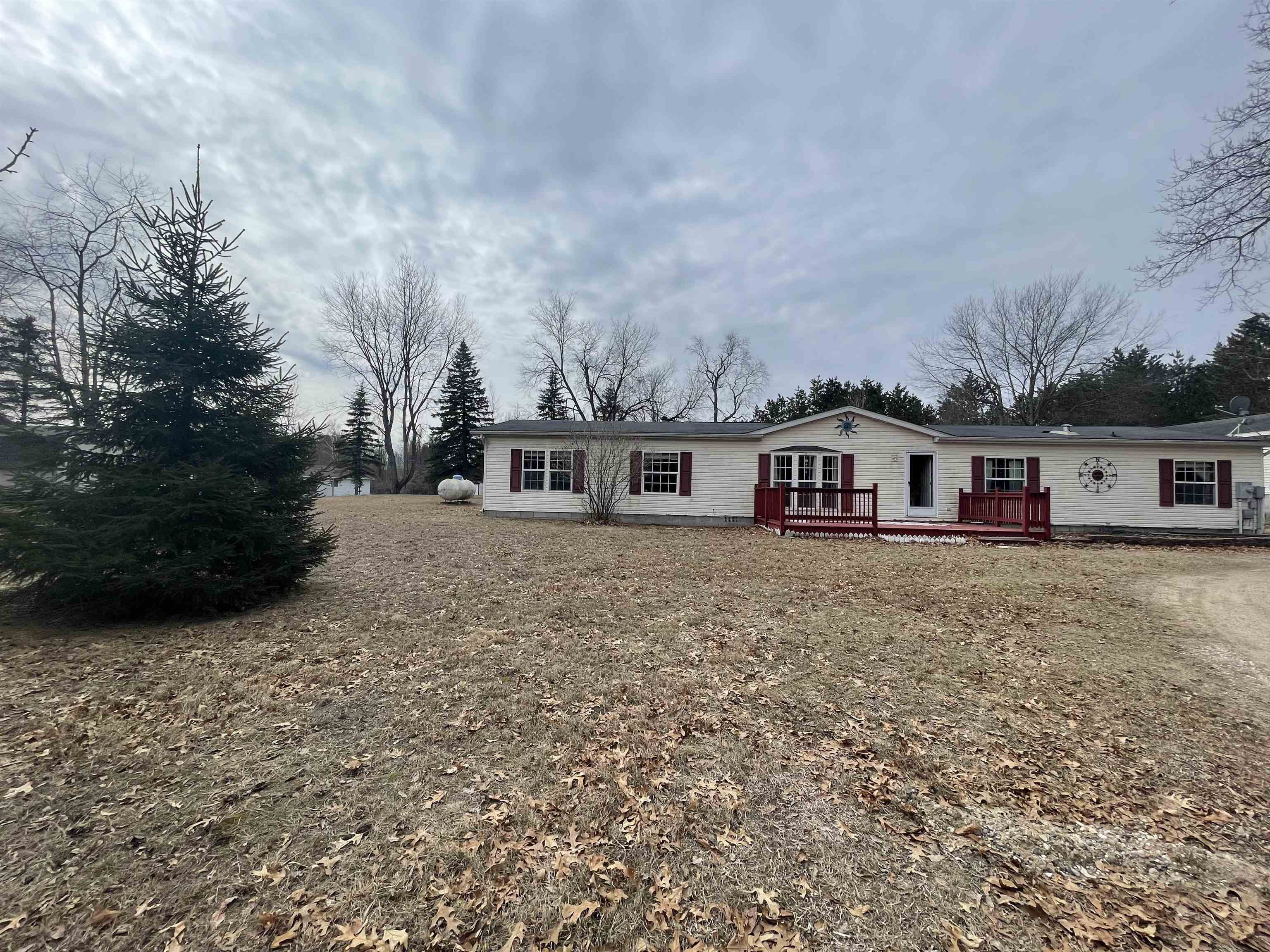 Farwell, MI, 48622
