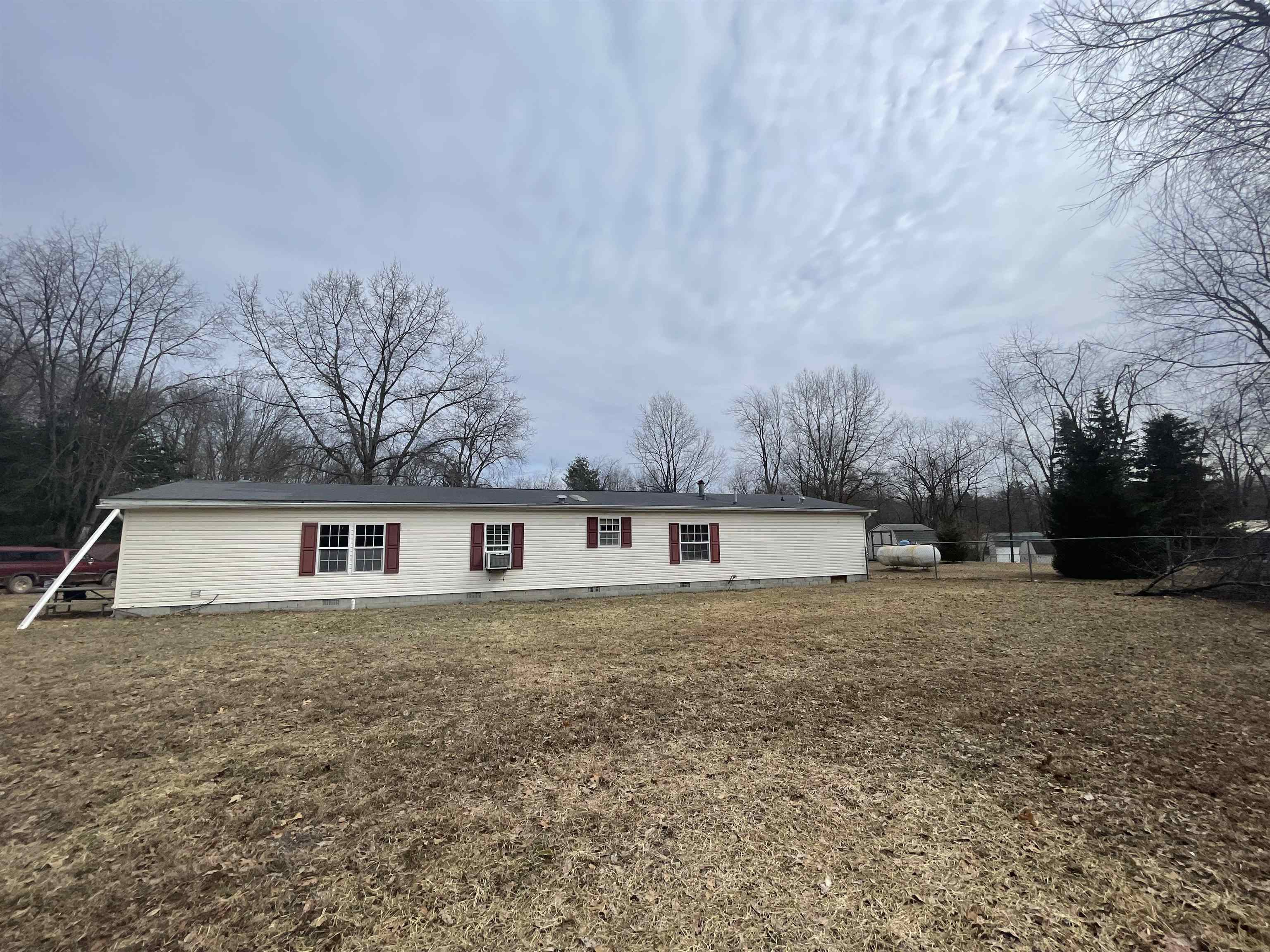 Farwell, MI, 48622