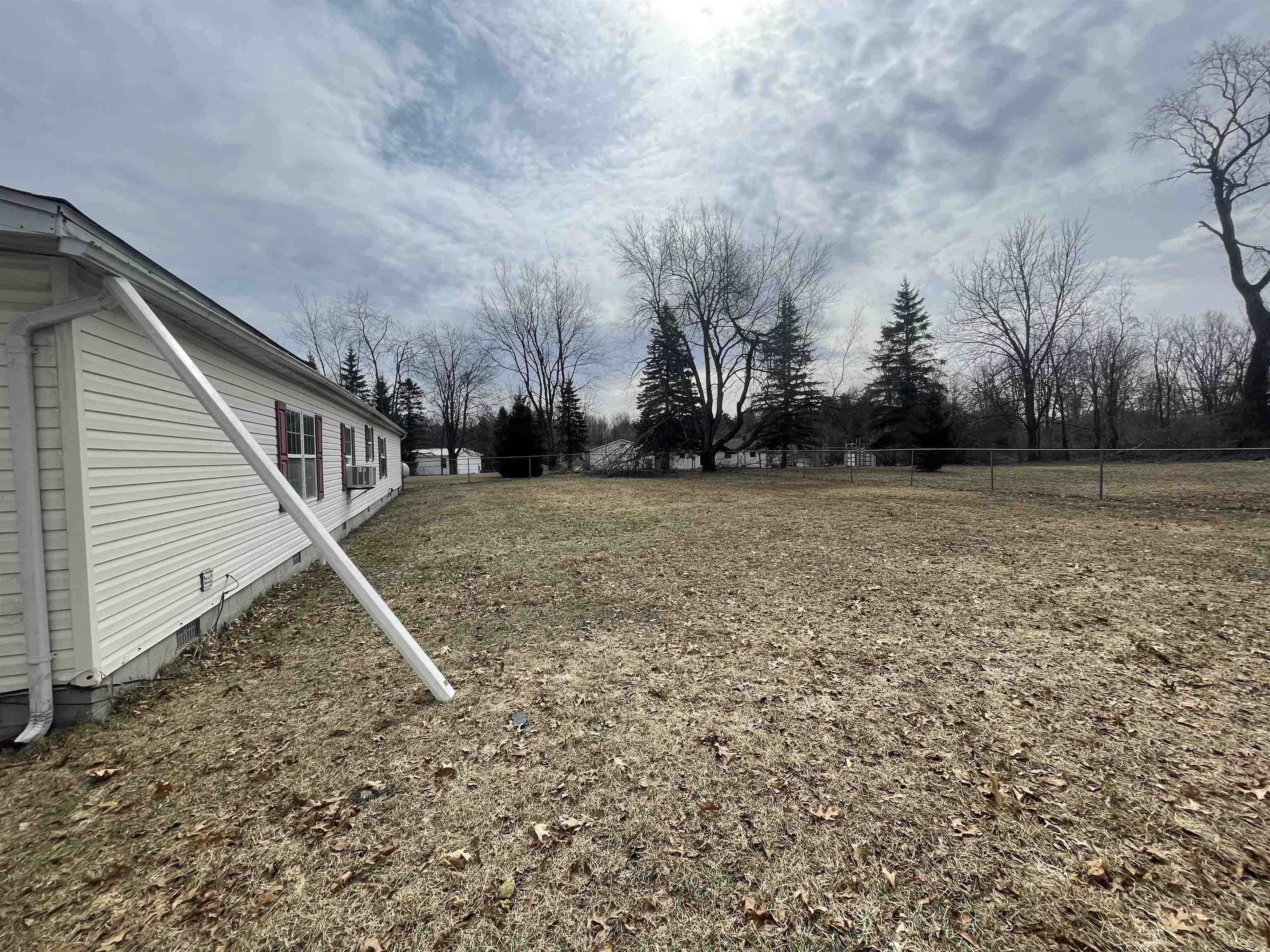 Farwell, MI, 48622