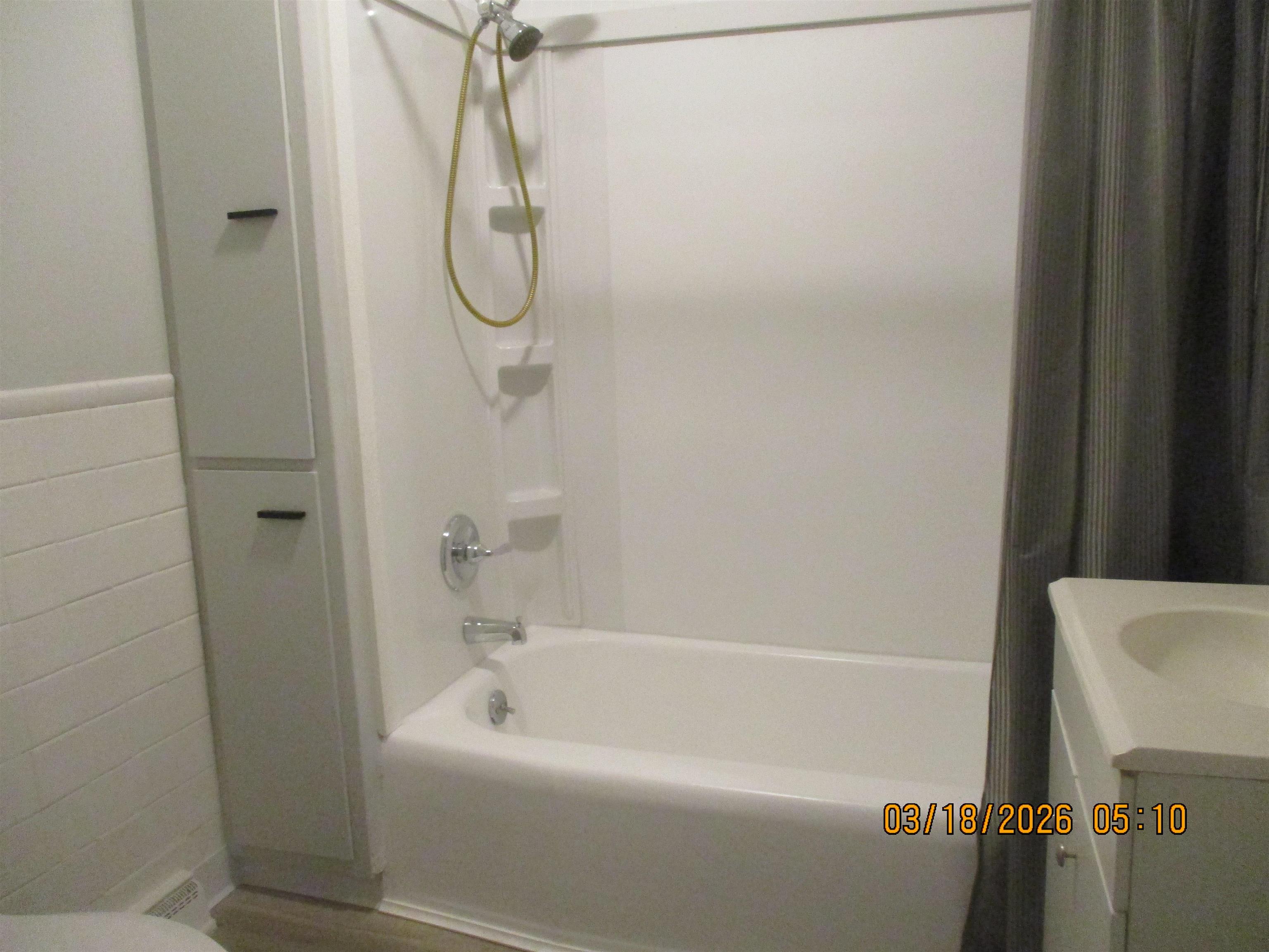 1301 S Chilson Street, Bay City, MI, 48706