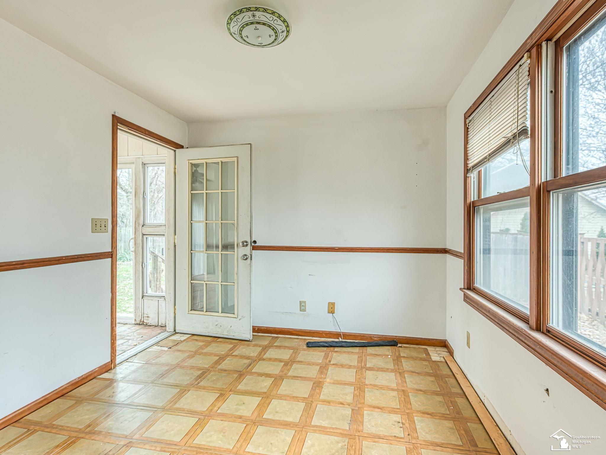 836 Lincoln Street, Jackson, MI, 49202