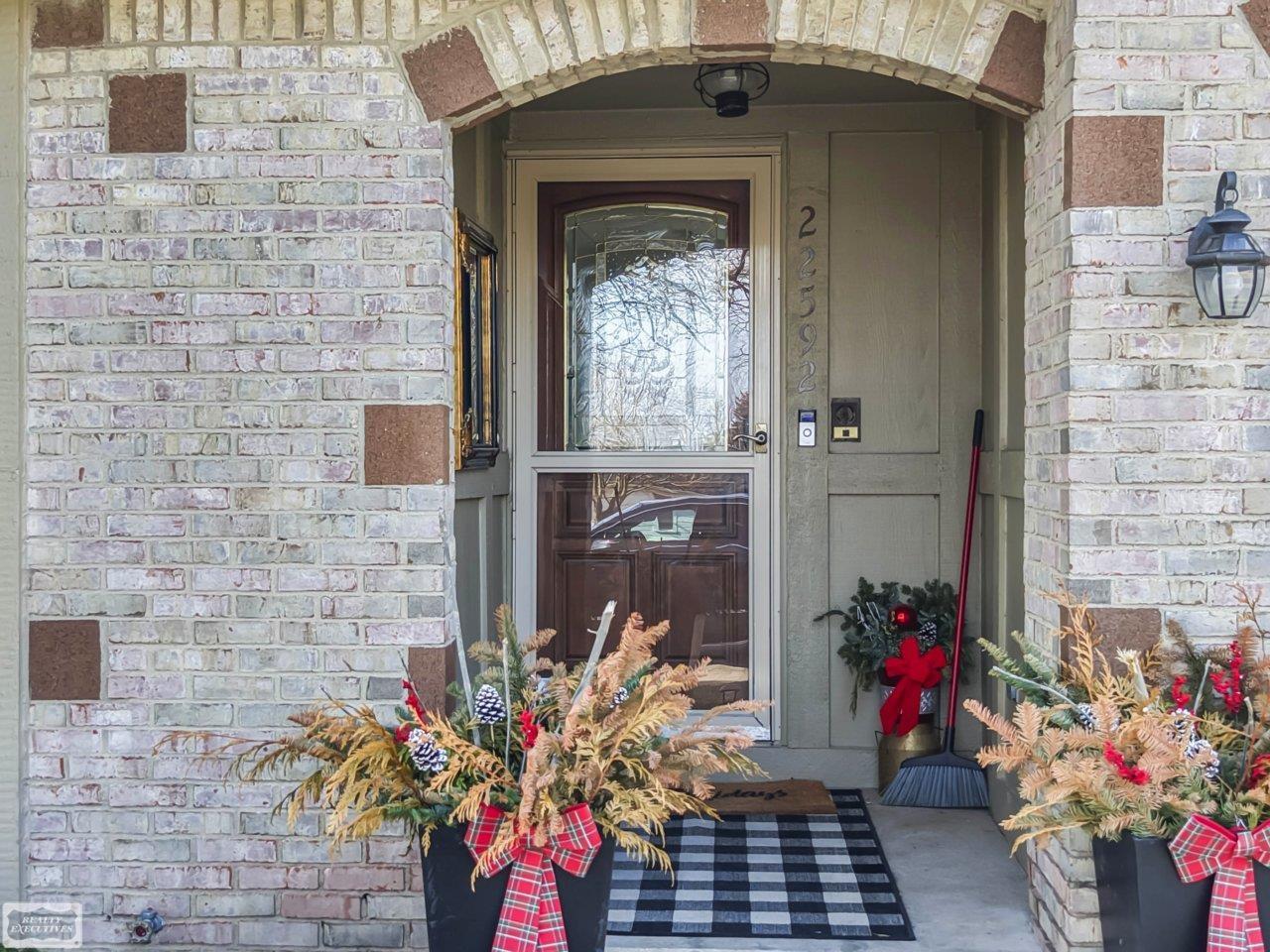 22592 Van Street, Saint Clair Shores, MI, 48047