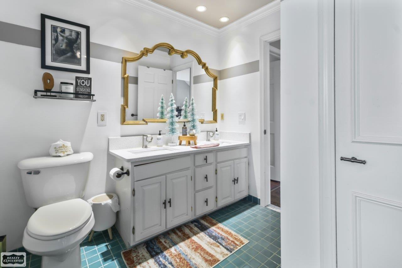 22592 Van Street, Saint Clair Shores, MI, 48047