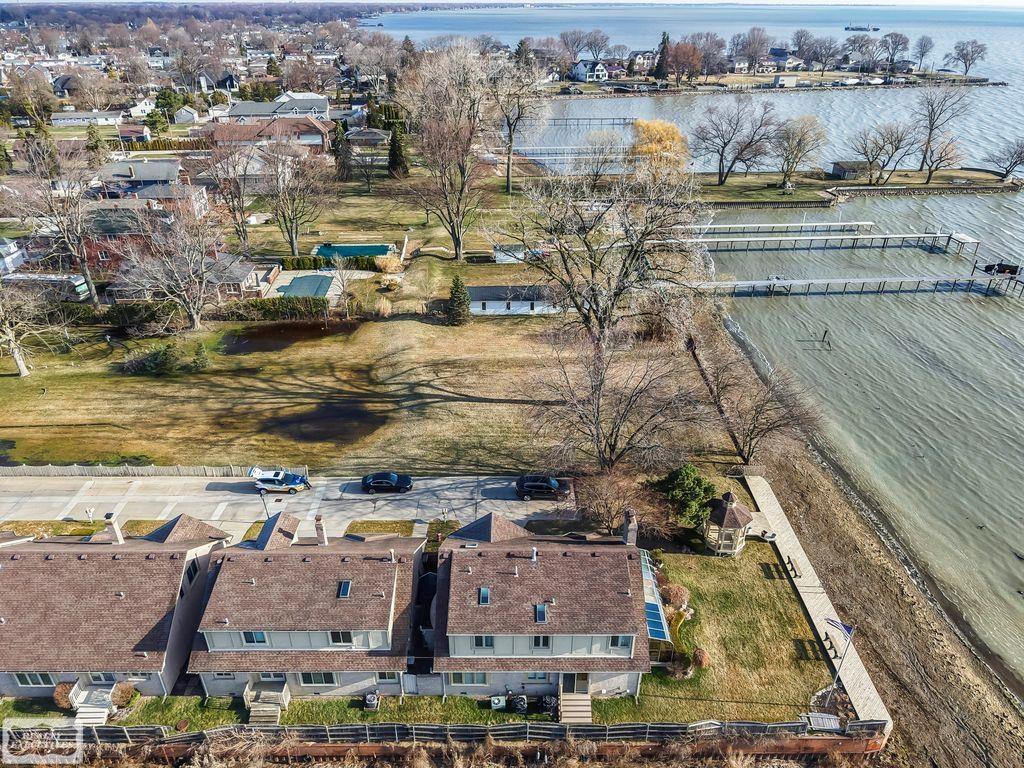 22592 Van Street, Saint Clair Shores, MI, 48047