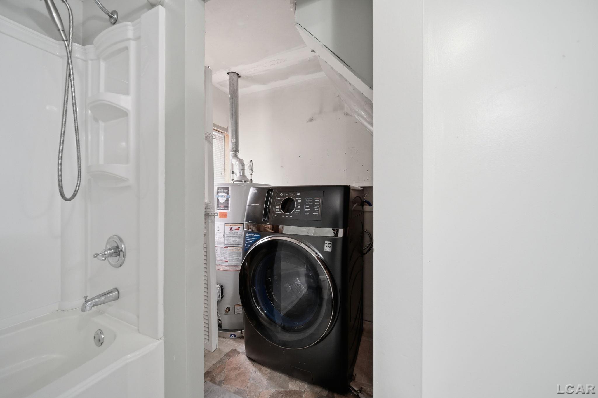 126 E Albert Street, Adrian, MI, 49221