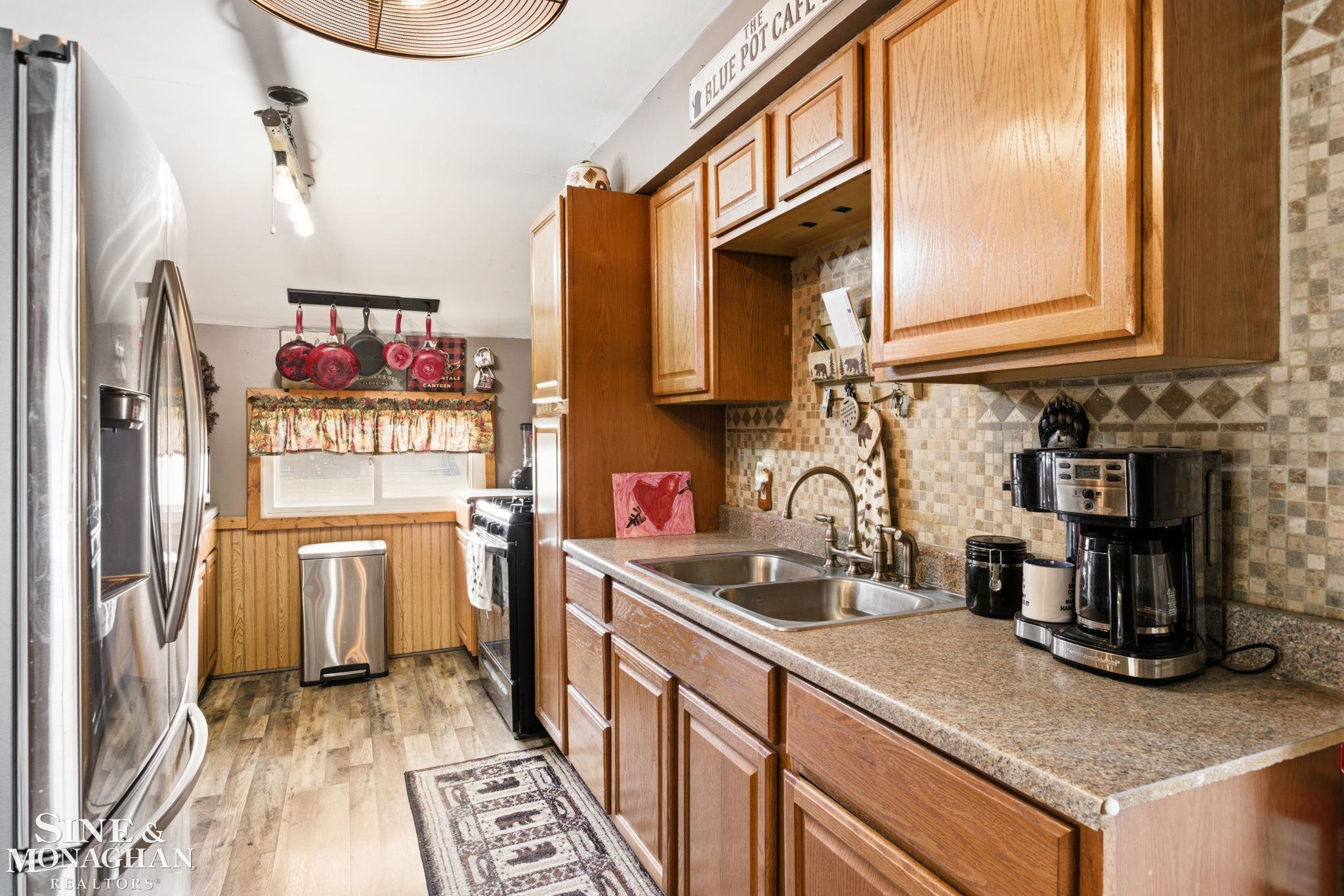 3925 W Water Street, Port Huron, MI, 48060