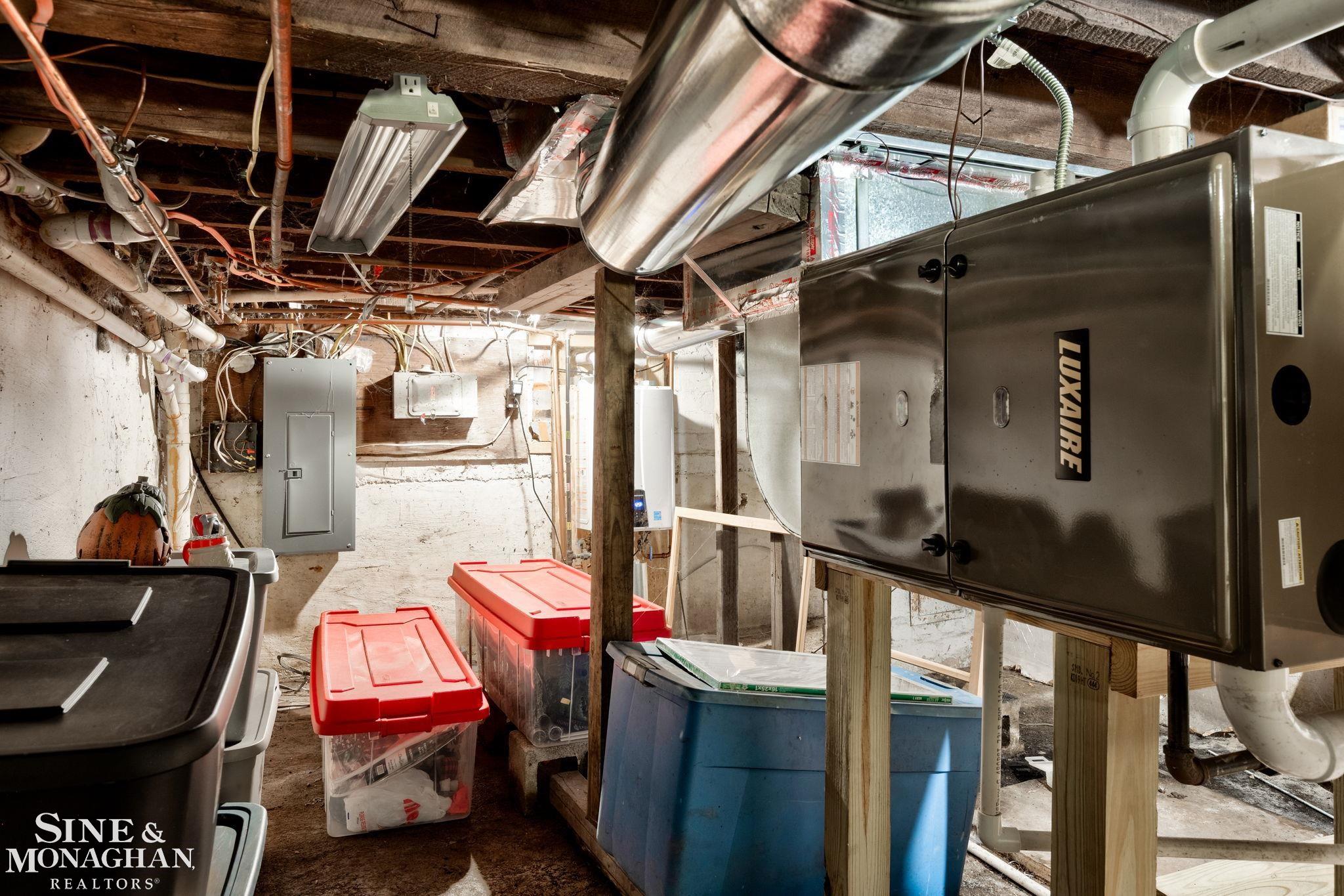 3925 W Water Street, Port Huron, MI, 48060