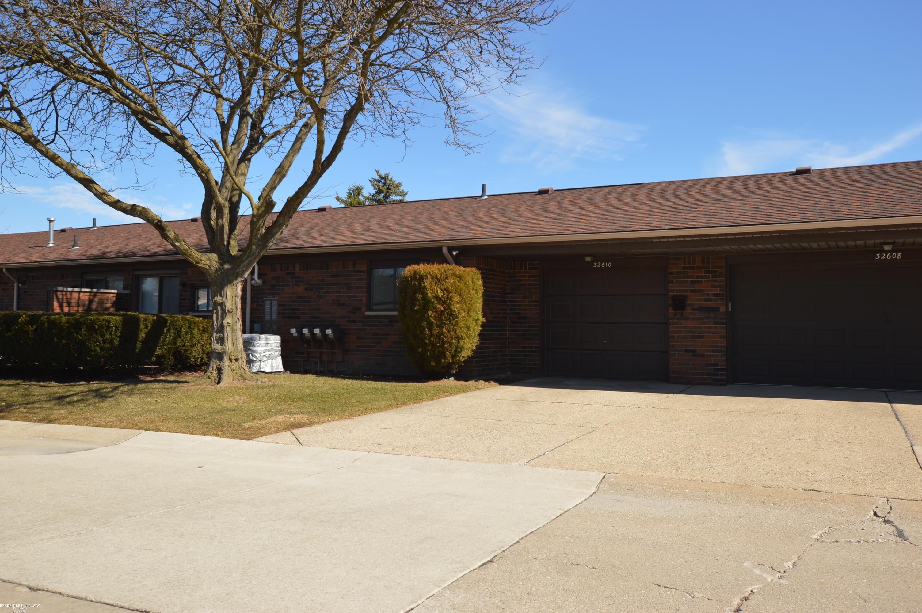 4712 Jefferson Avenue, Midland, MI, 48640