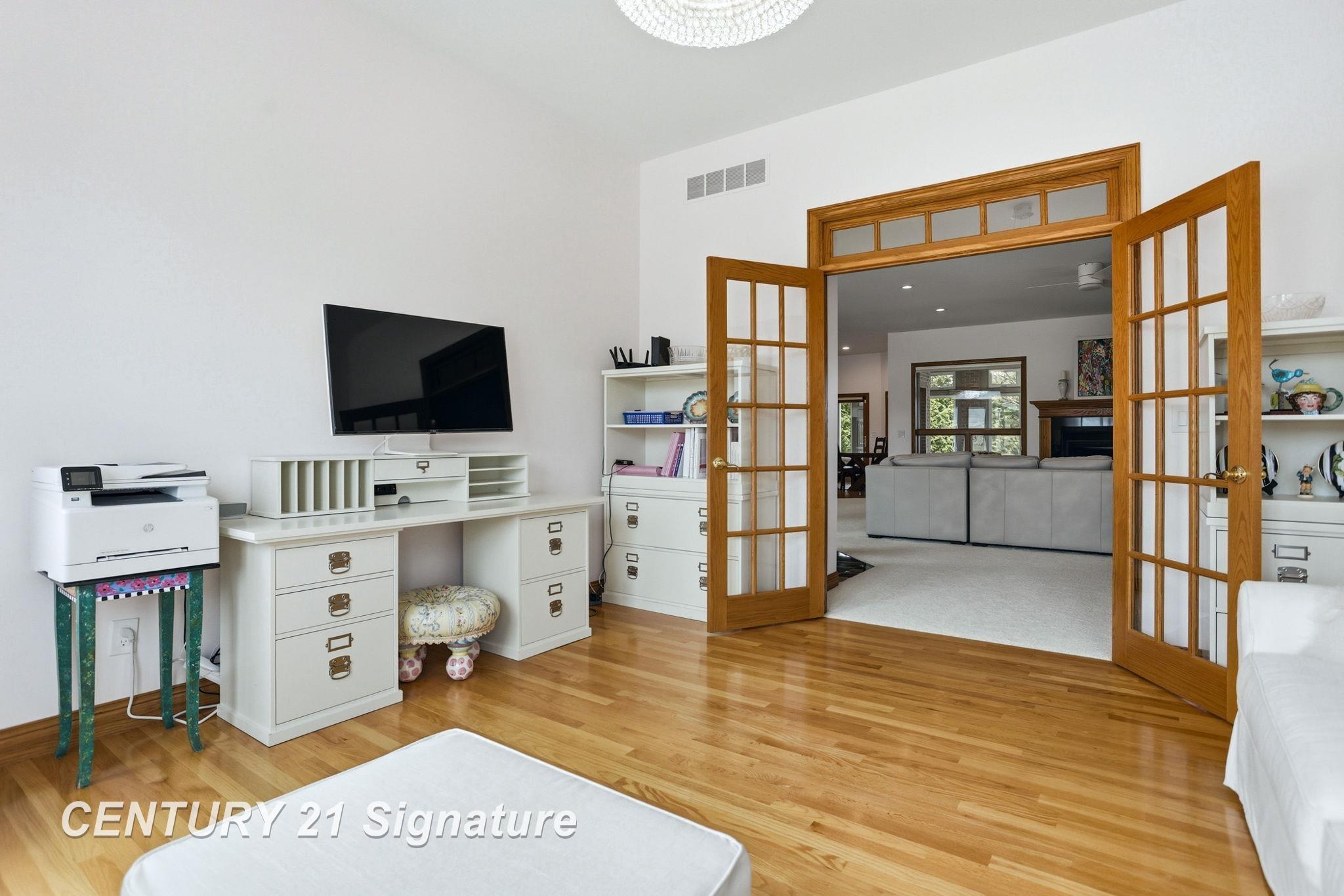 12 W Grove Court, Freeland, MI, 48623