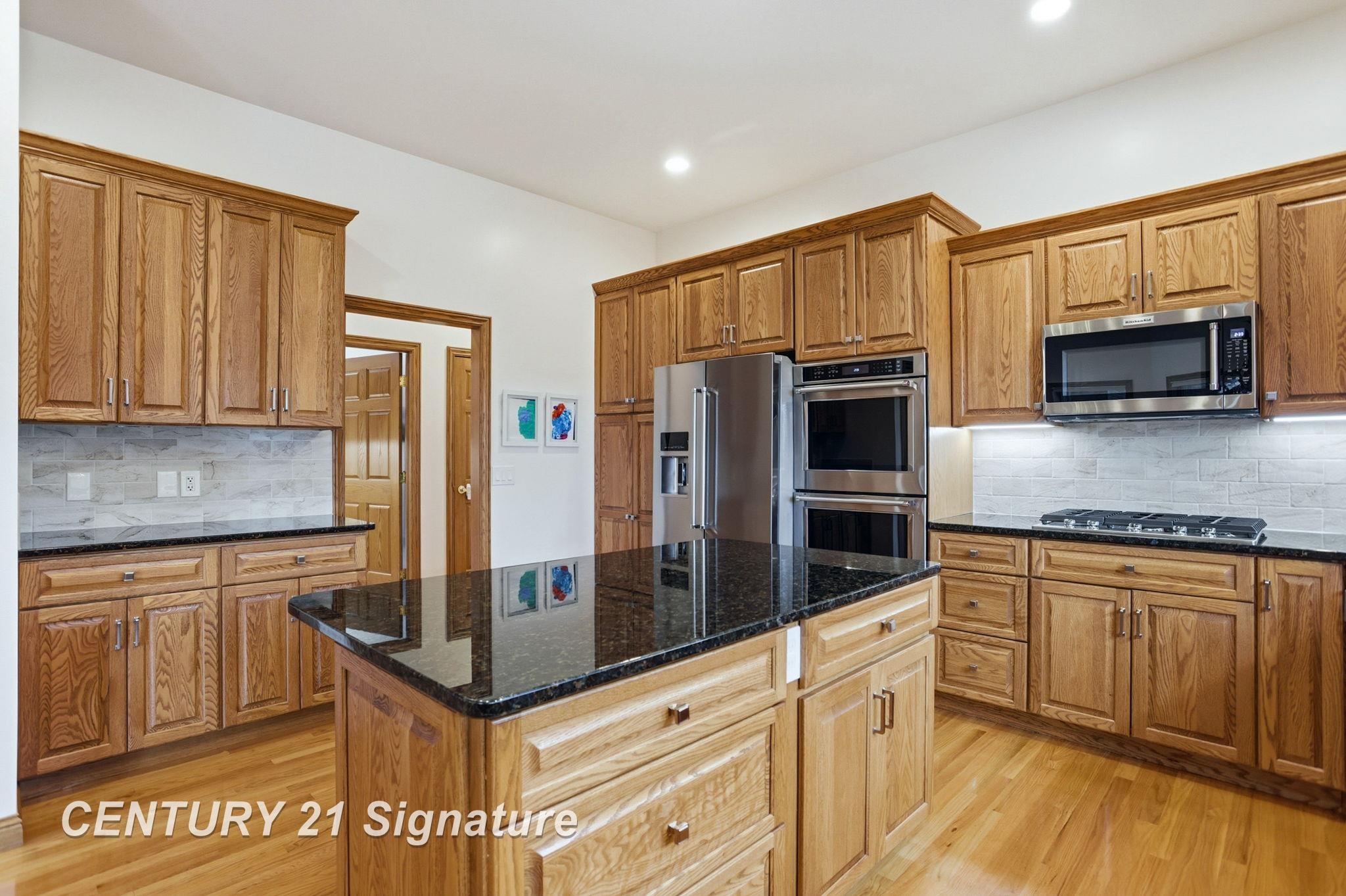 12 W Grove Court, Freeland, MI, 48623