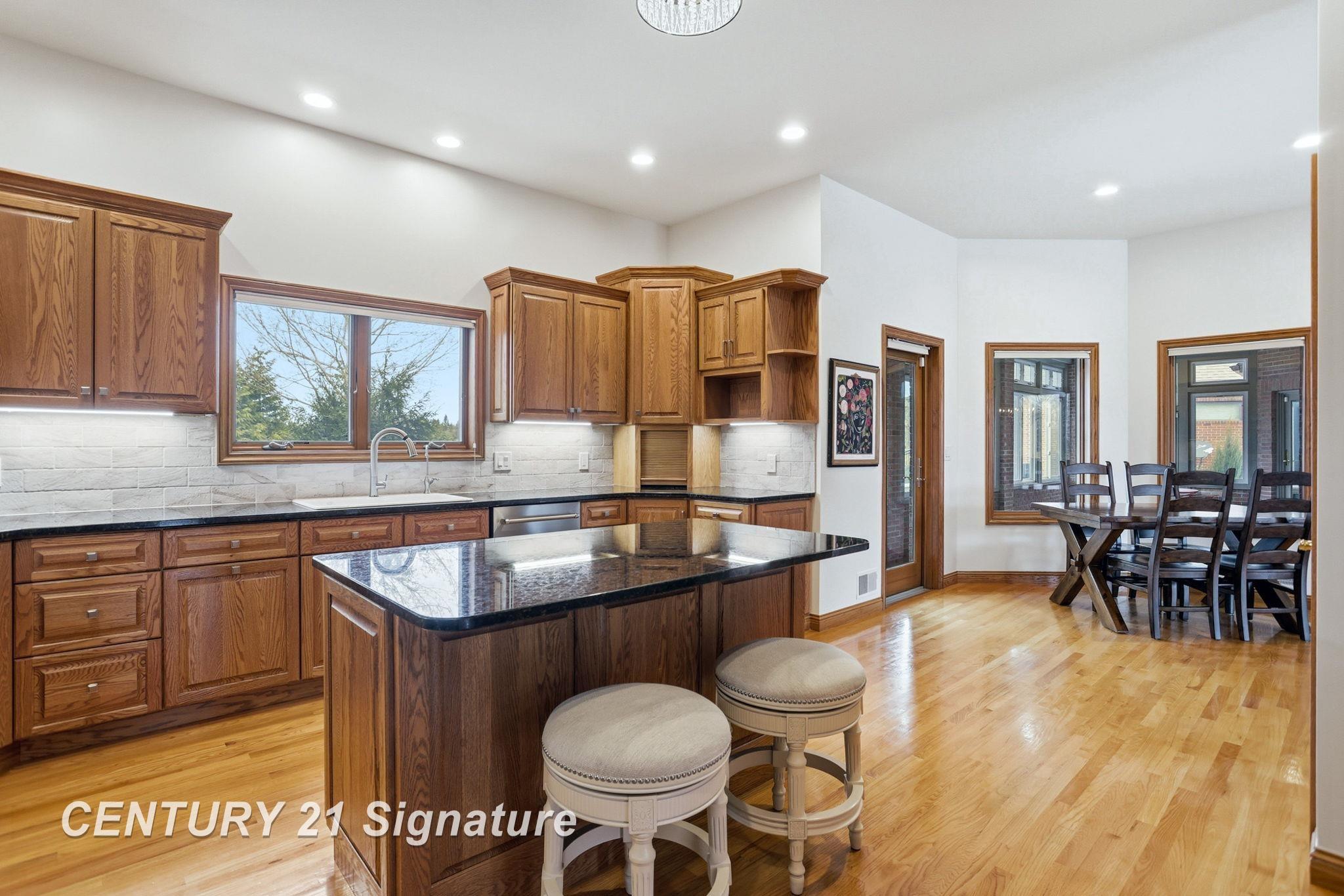 12 W Grove Court, Freeland, MI, 48623