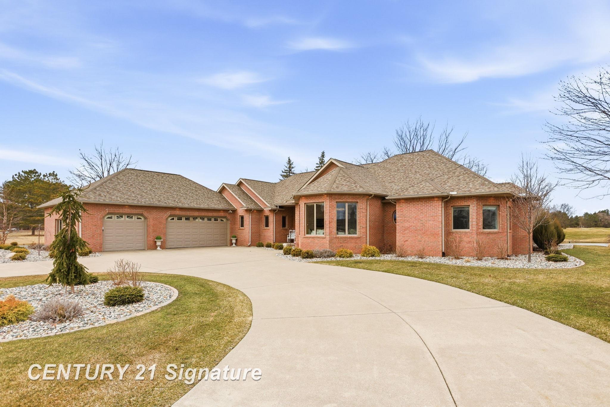 12 W Grove Court, Freeland, MI, 48623