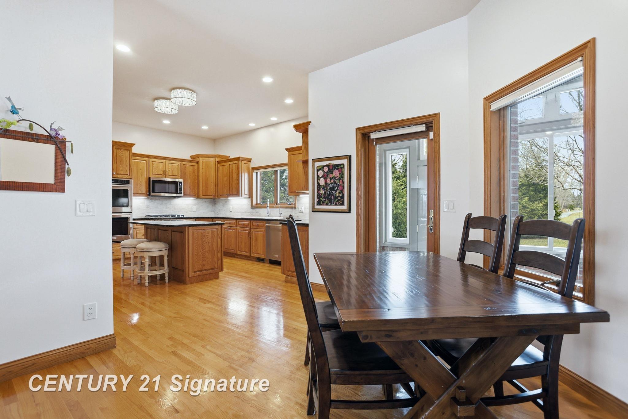 12 W Grove Court, Freeland, MI, 48623