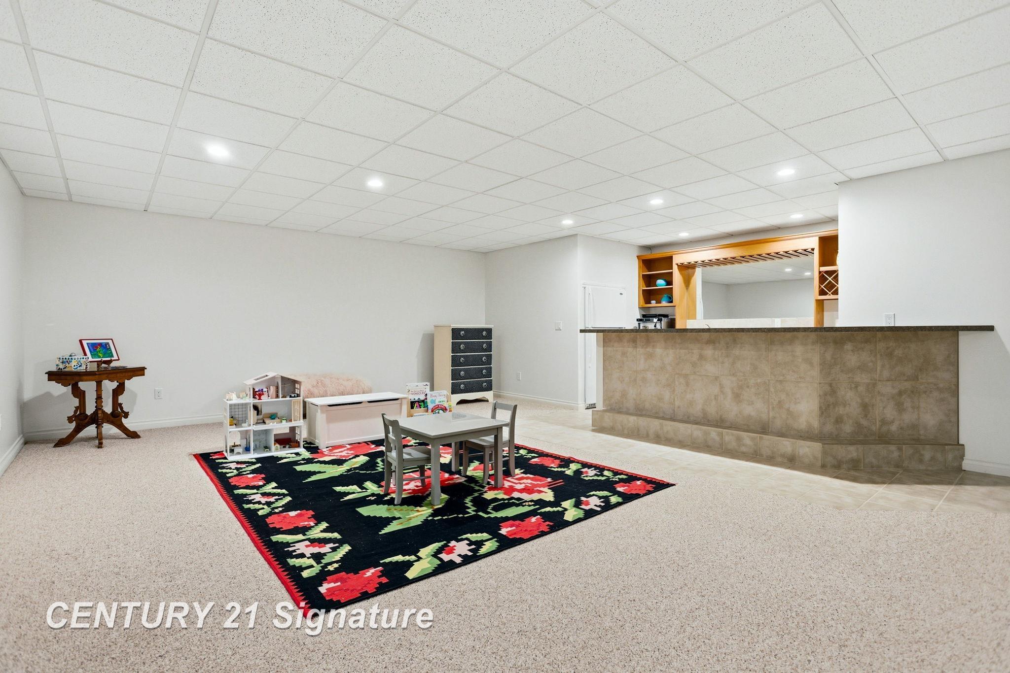 12 W Grove Court, Freeland, MI, 48623