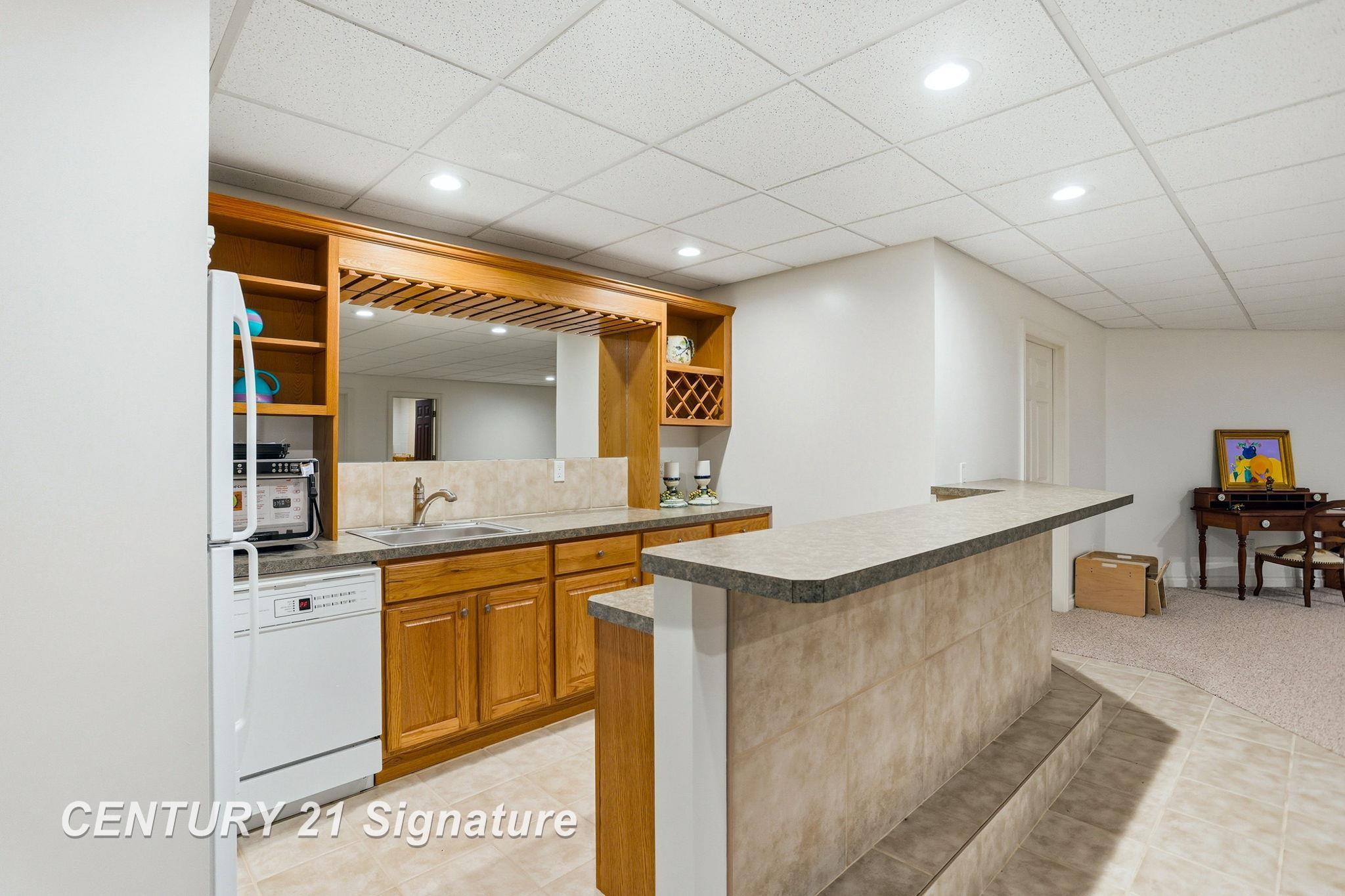 12 W Grove Court, Freeland, MI, 48623