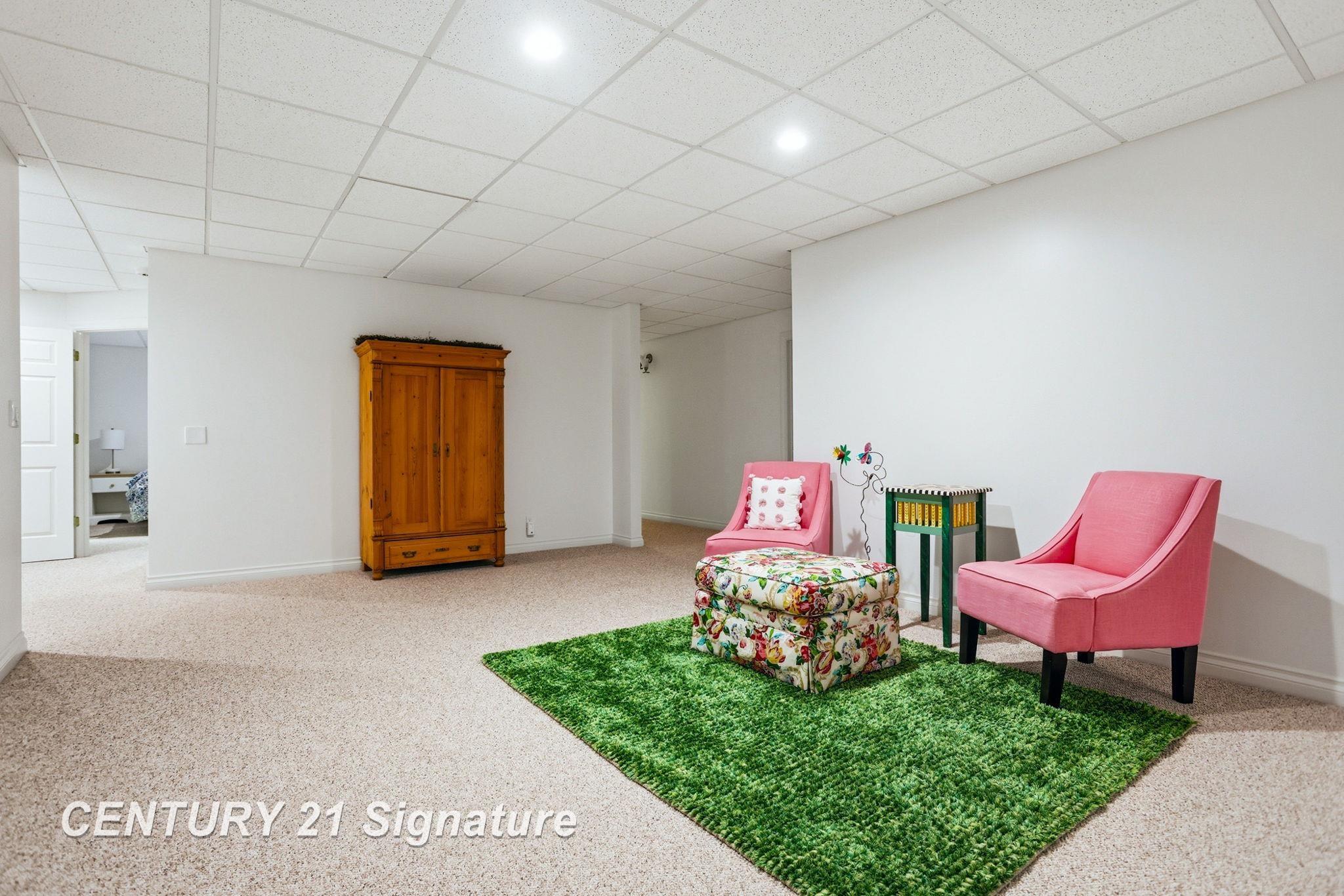 12 W Grove Court, Freeland, MI, 48623