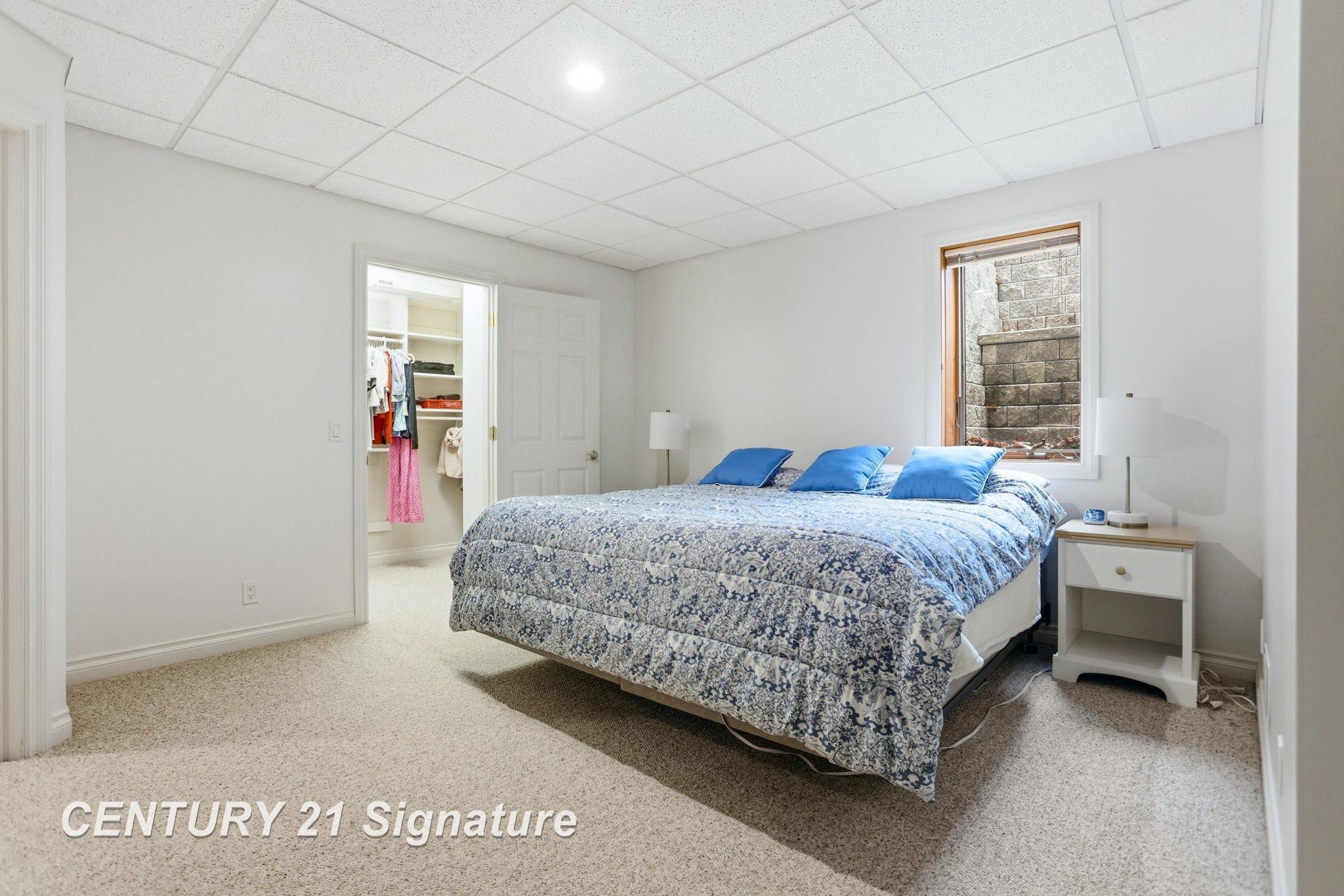 12 W Grove Court, Freeland, MI, 48623