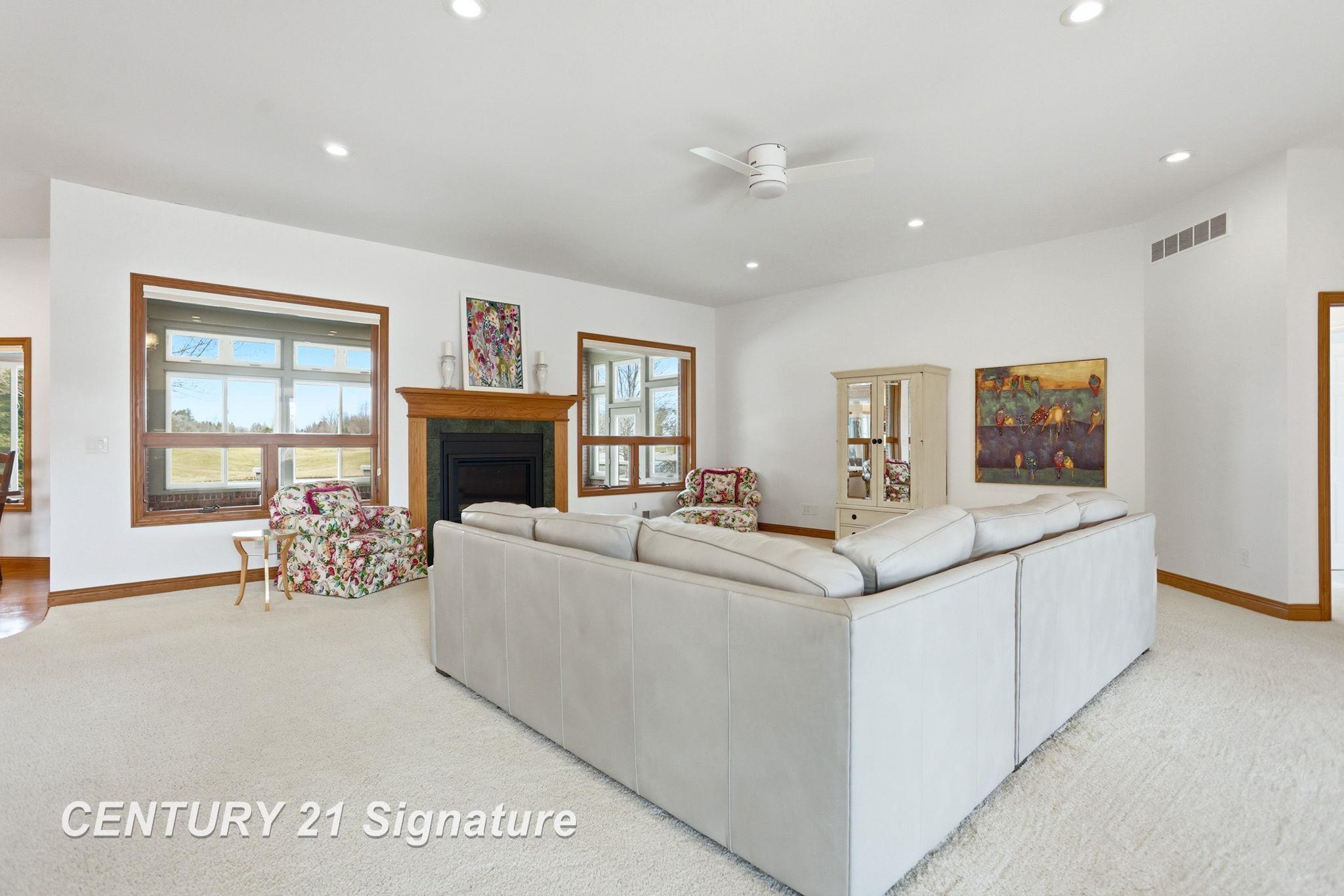 12 W Grove Court, Freeland, MI, 48623