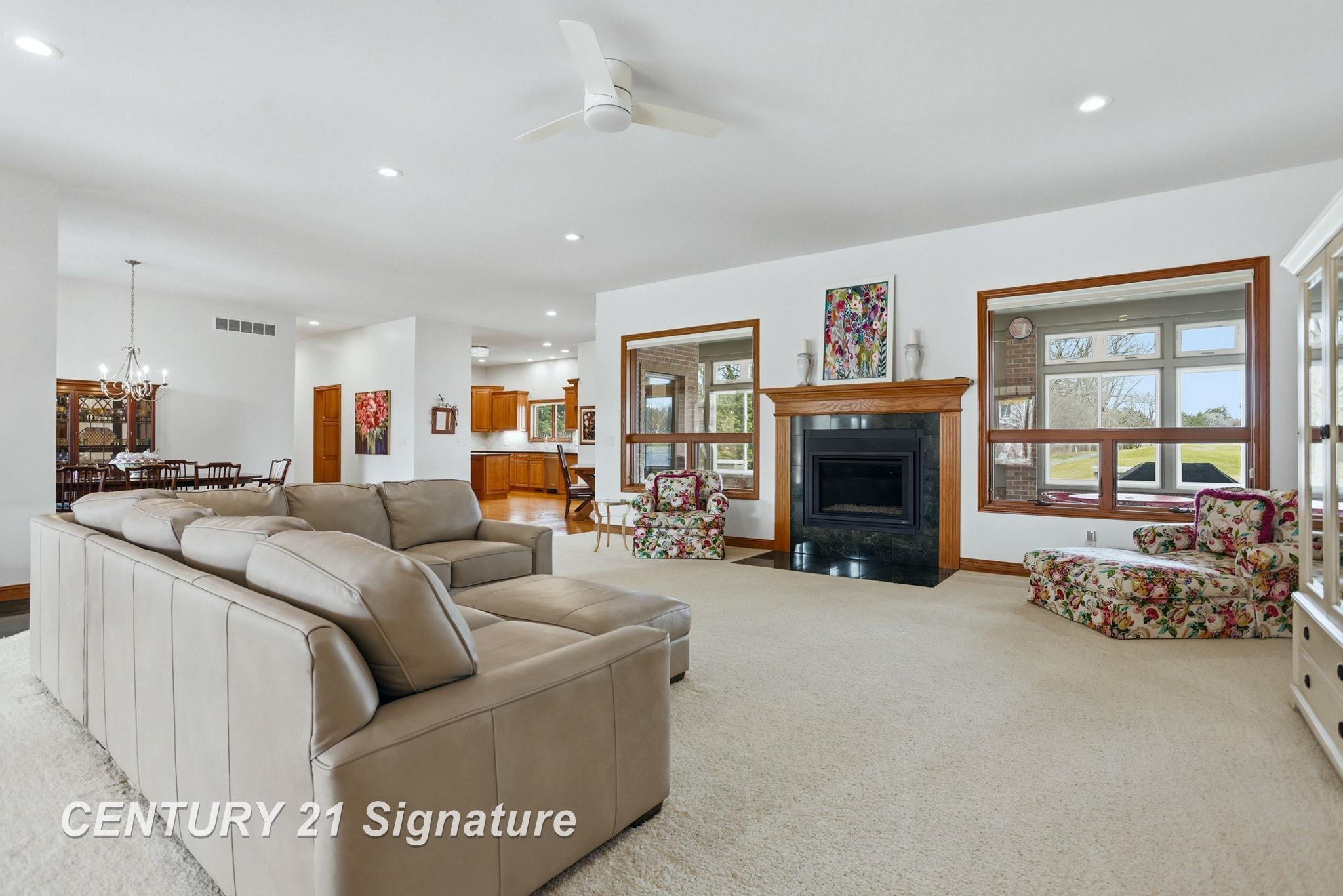 12 W Grove Court, Freeland, MI, 48623