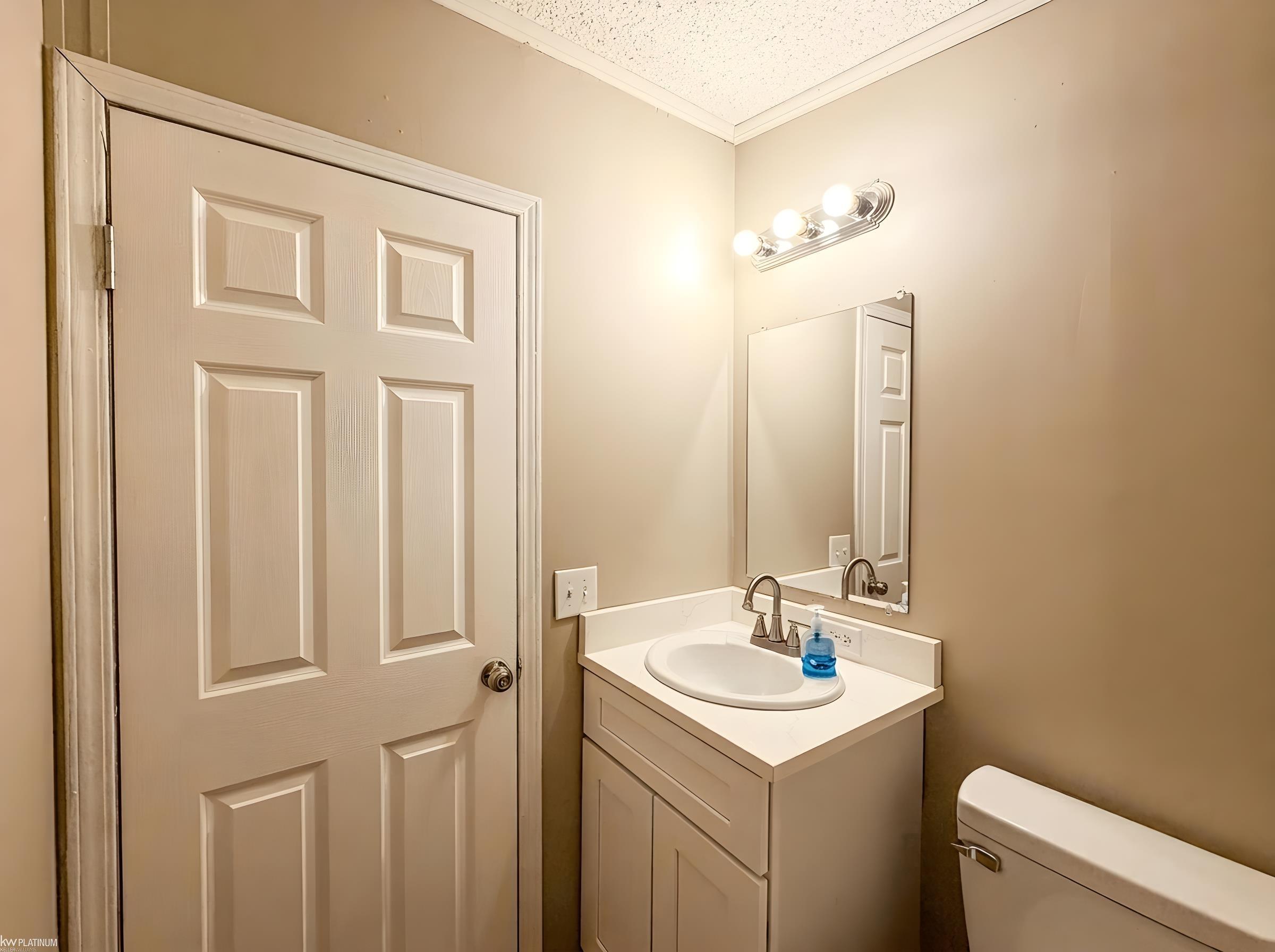 43705 Medea Drive, Clinton Township, MI, 48036