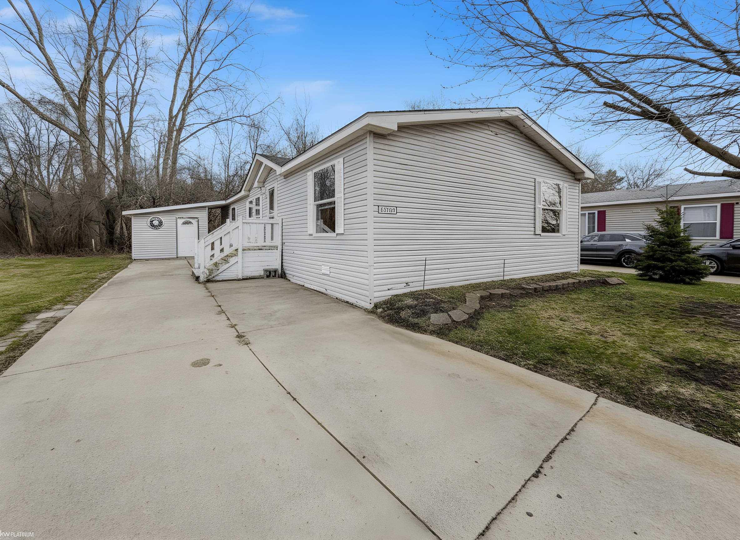 43705 Medea Drive, Clinton Township, MI, 48036