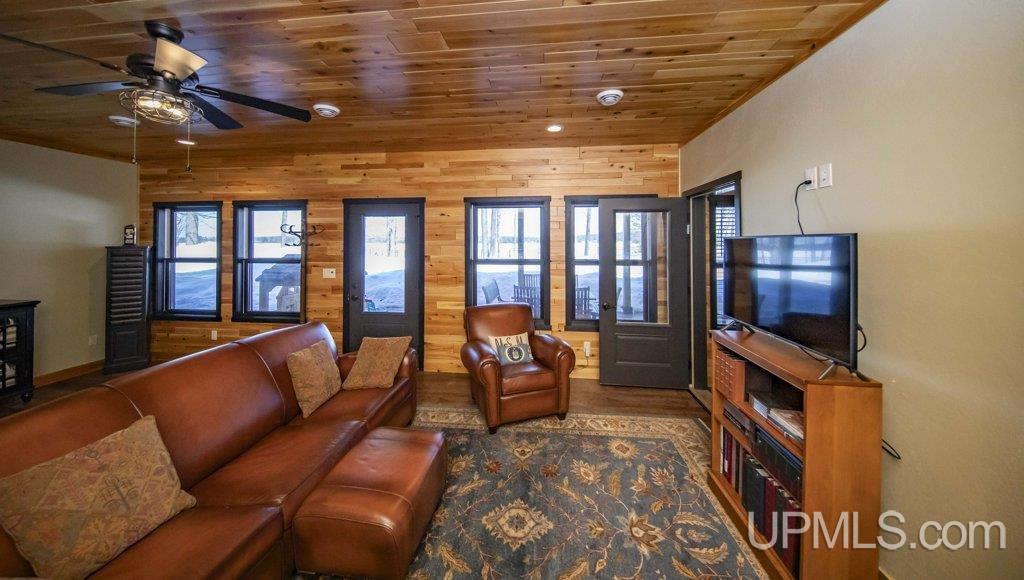 MLS 50202557 Large photo number 46 
