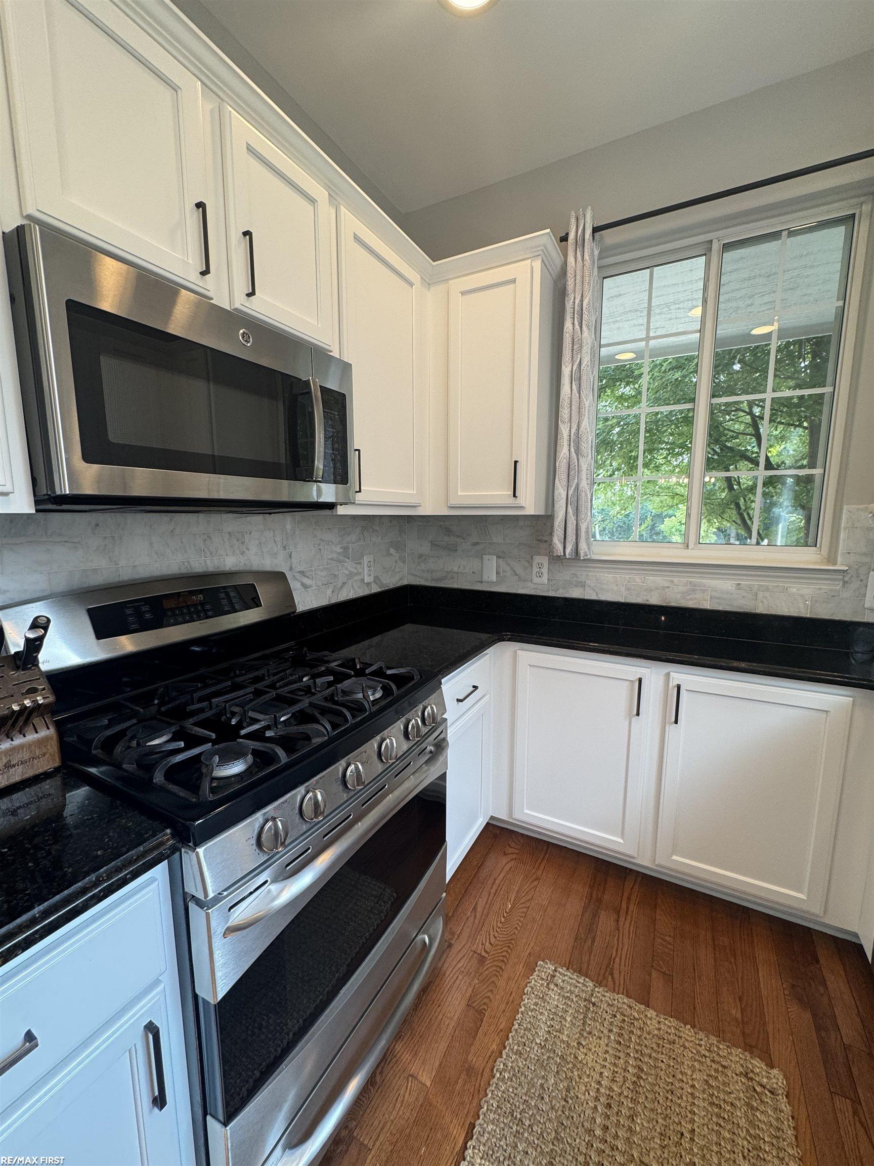 6037 Trailside Drive, Washington, MI, 48094