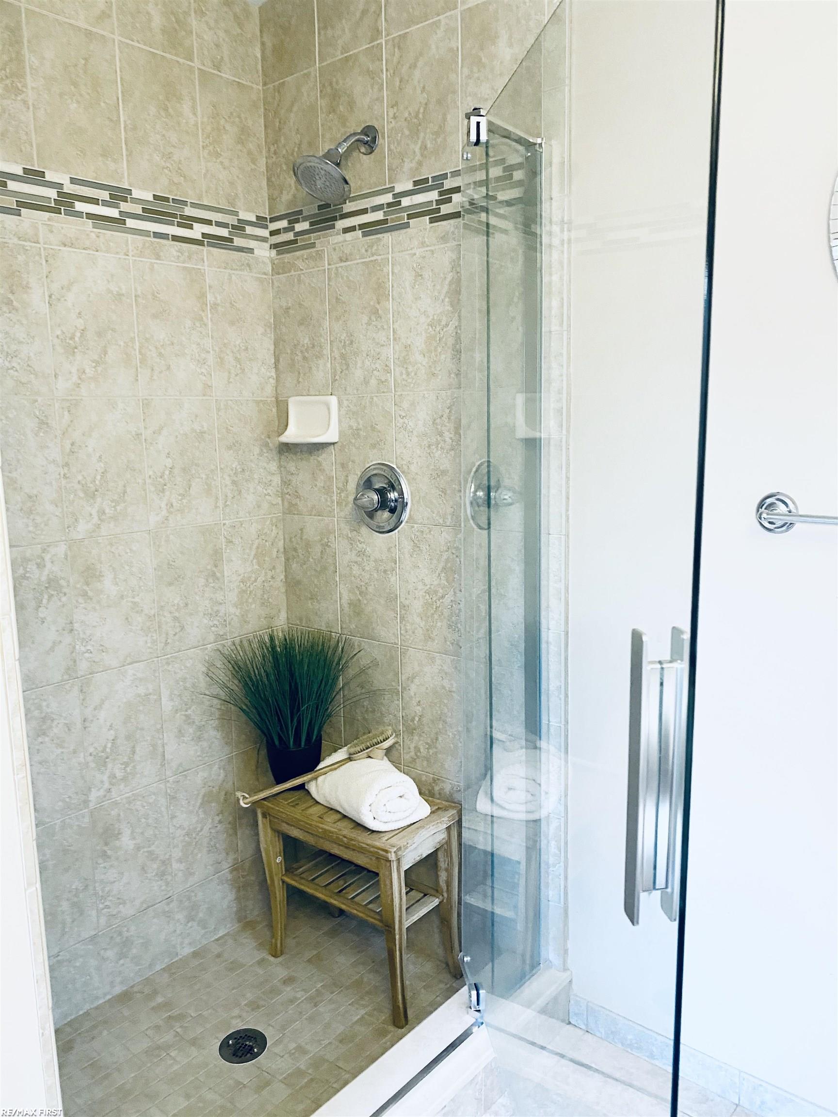 6037 Trailside Drive, Washington, MI, 48094