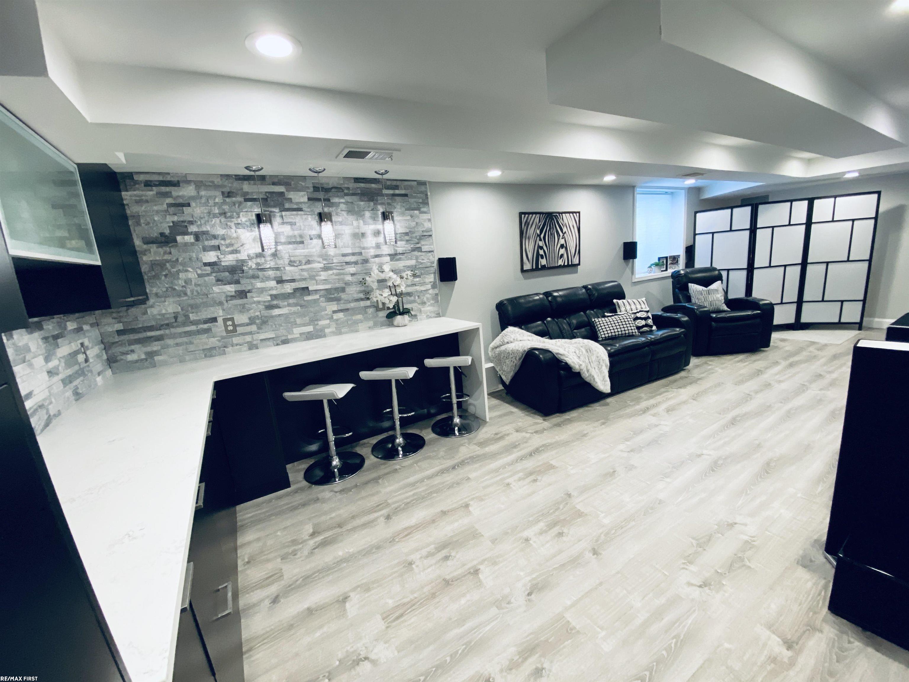 6037 Trailside Drive, Washington, MI, 48094