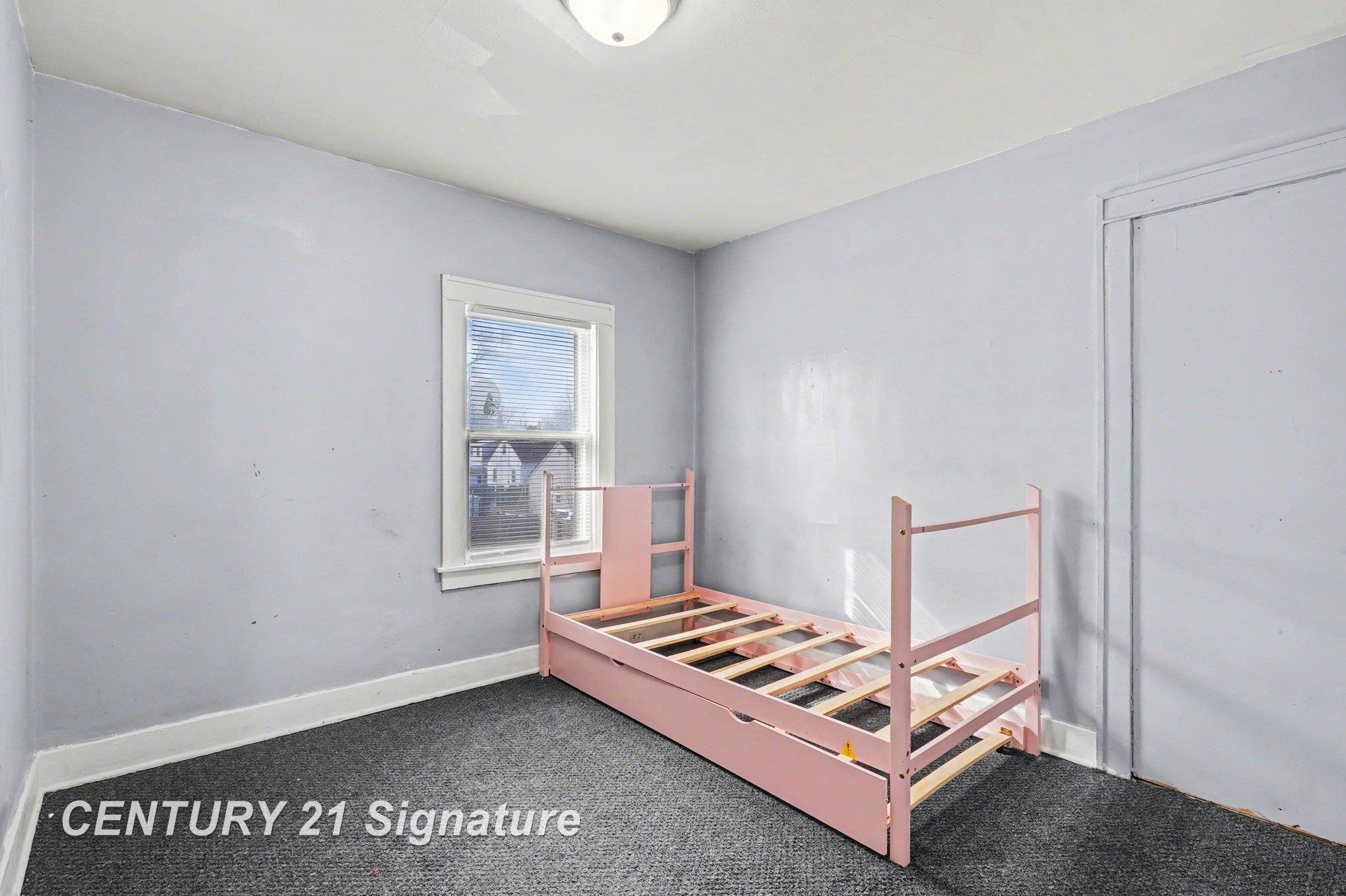 1724 State Street, Saginaw, MI, 48602