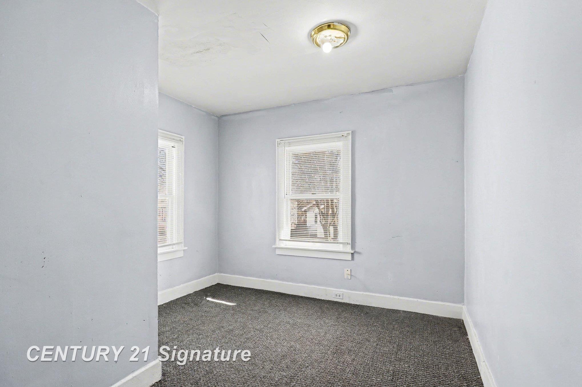 1724 State Street, Saginaw, MI, 48602