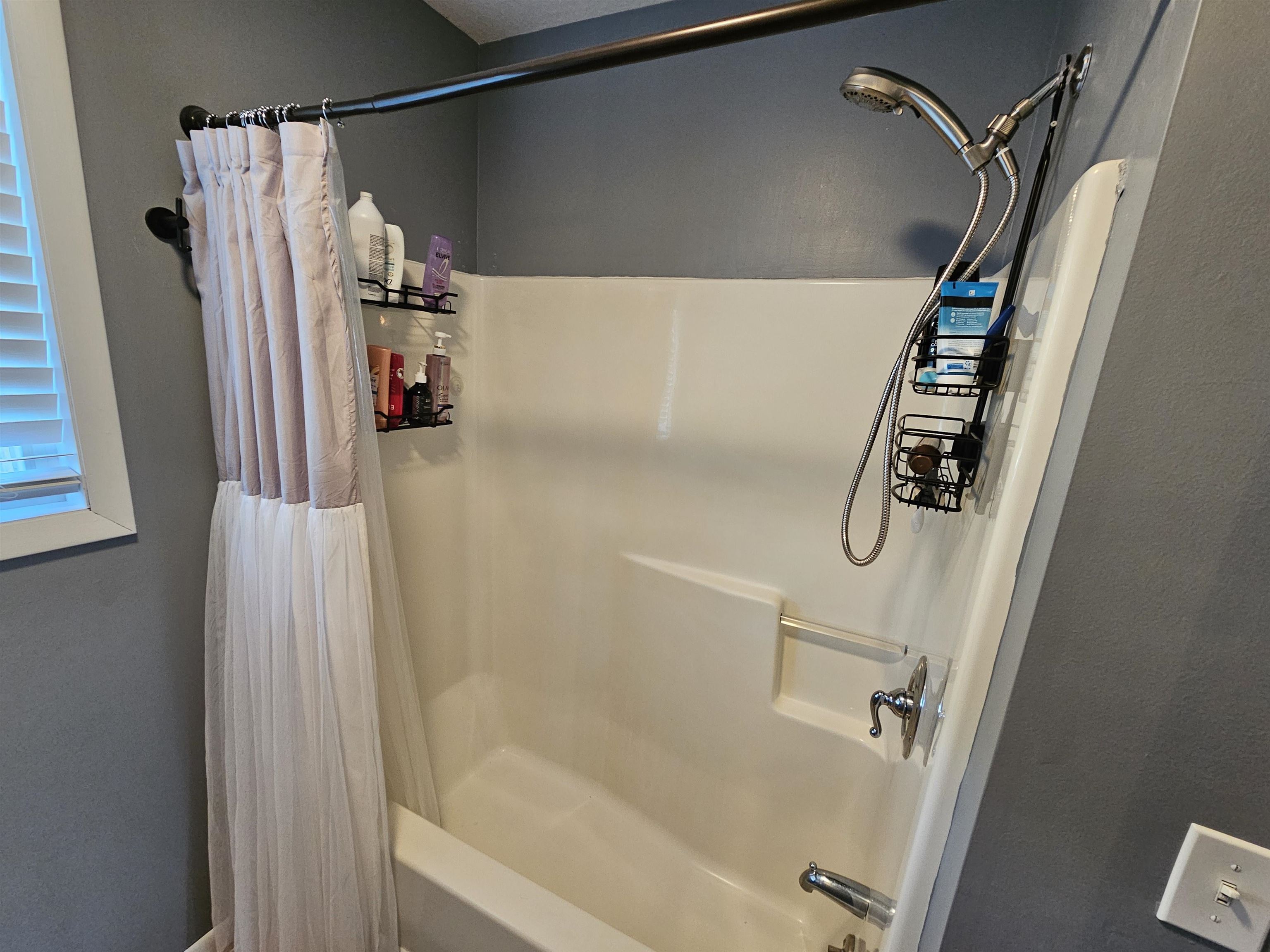 2454 Cambridge Way, Gladwin, MI, 48624