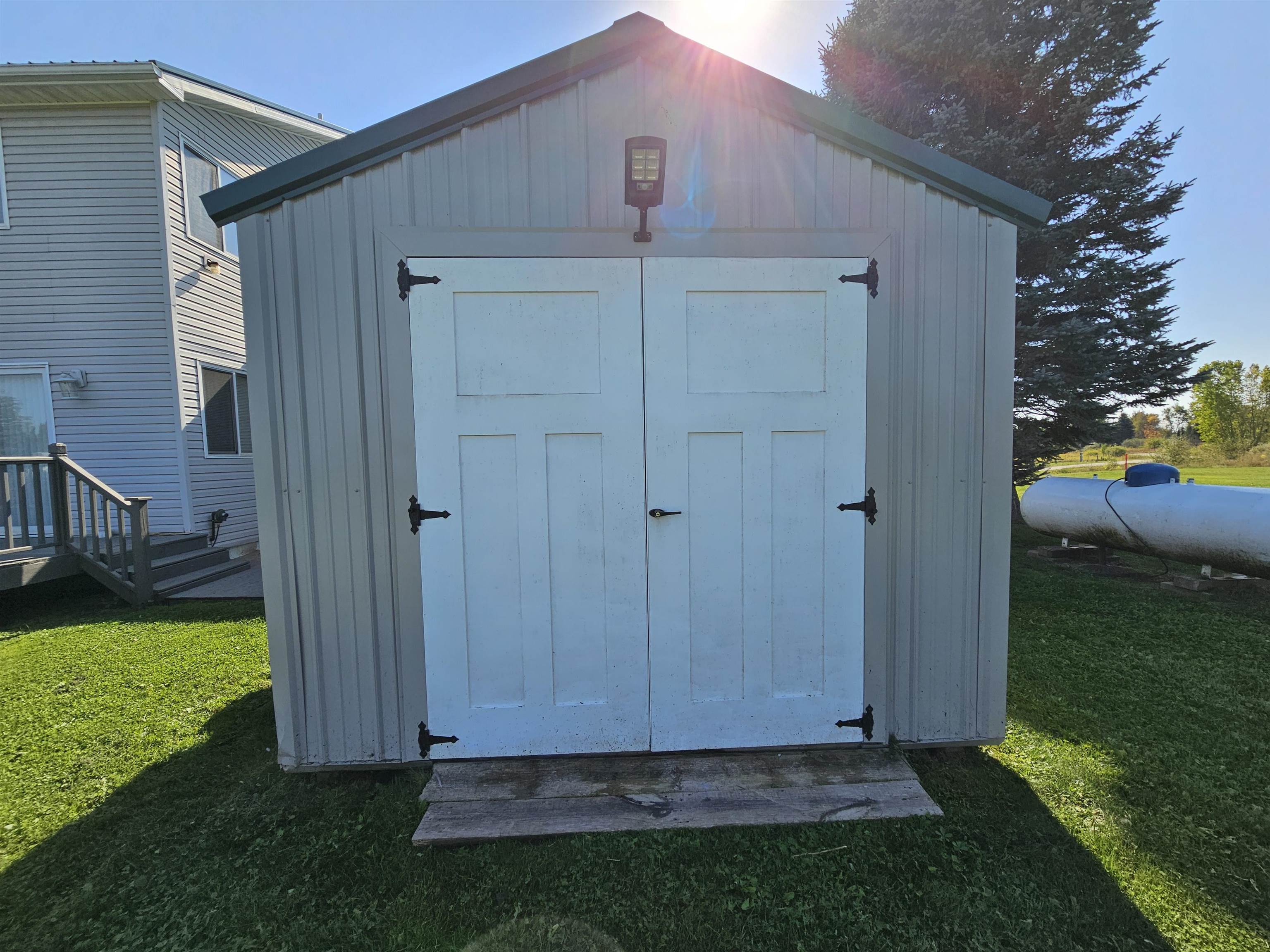 2454 Cambridge Way, Gladwin, MI, 48624