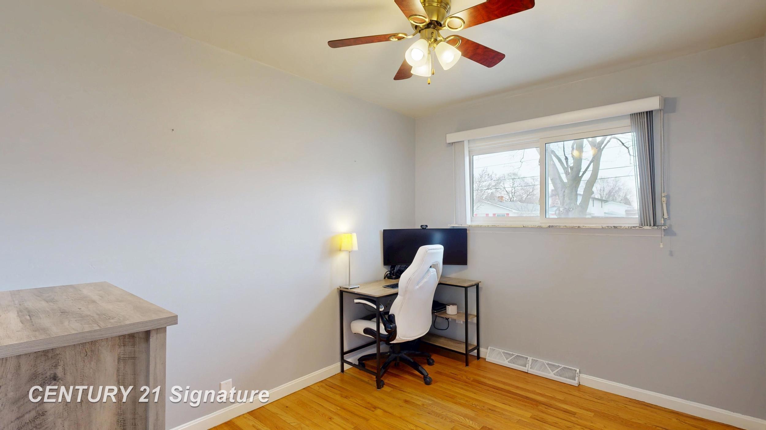 2201 N Berkshire Drive, Saginaw, MI, 48603