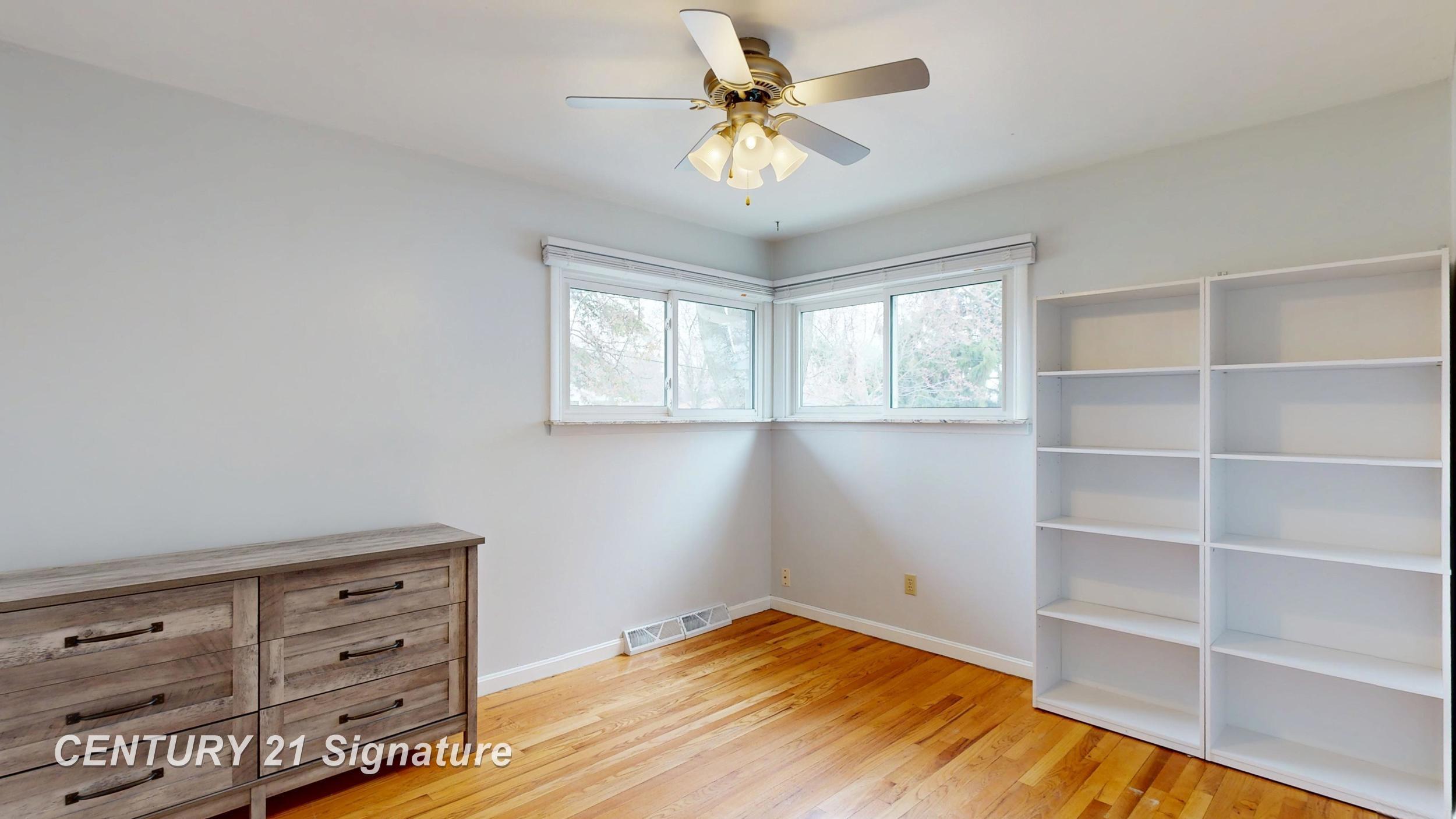 2201 N Berkshire Drive, Saginaw, MI, 48603