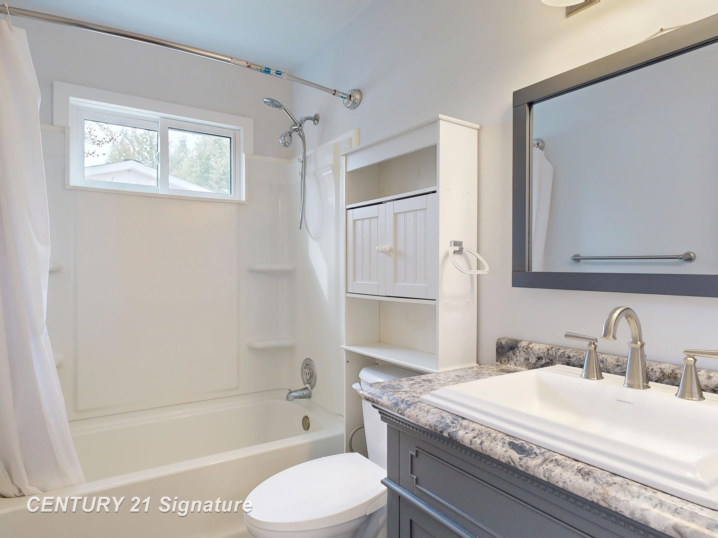 2201 N Berkshire Drive, Saginaw, MI, 48603