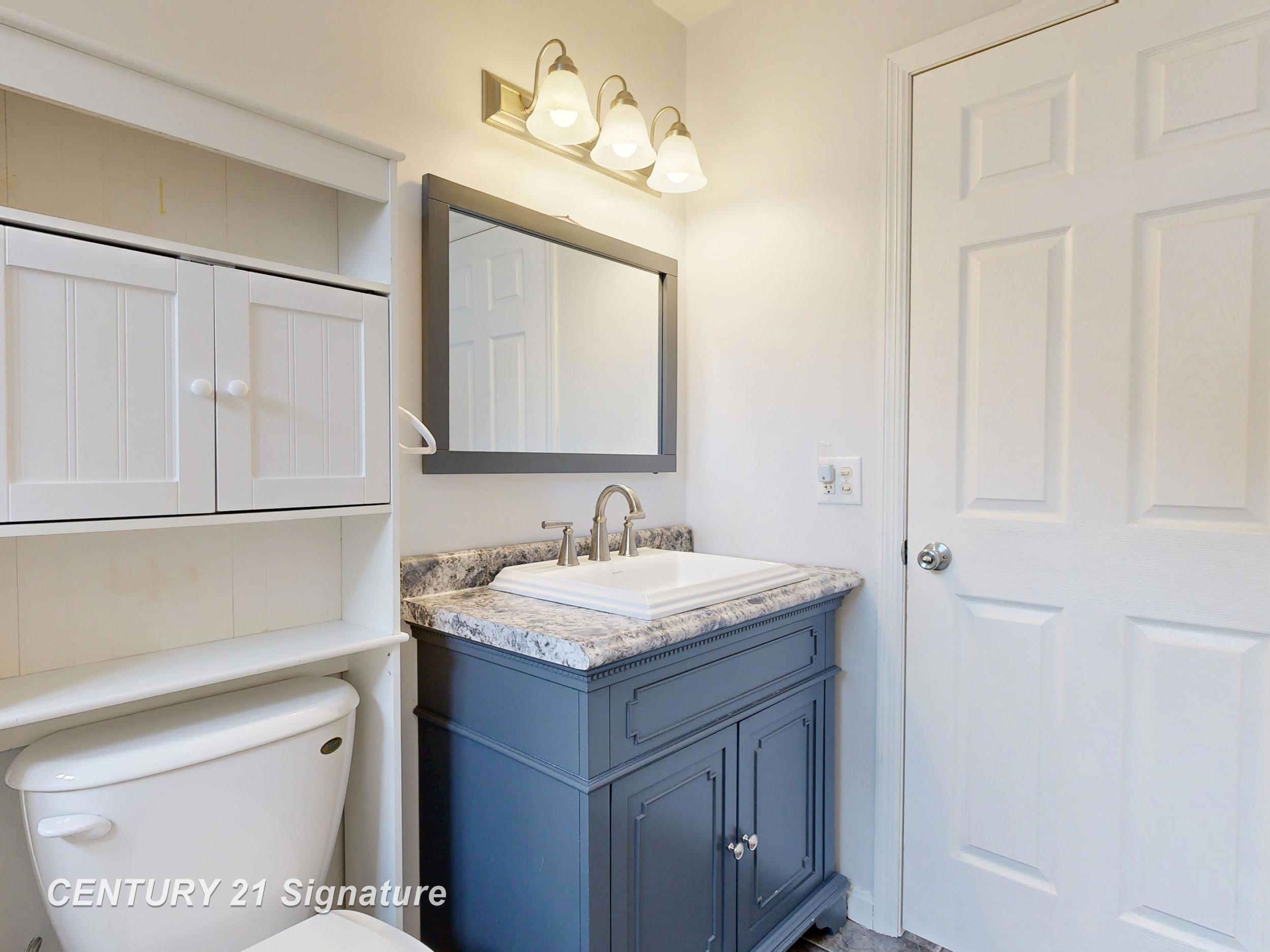 2201 N Berkshire Drive, Saginaw, MI, 48603