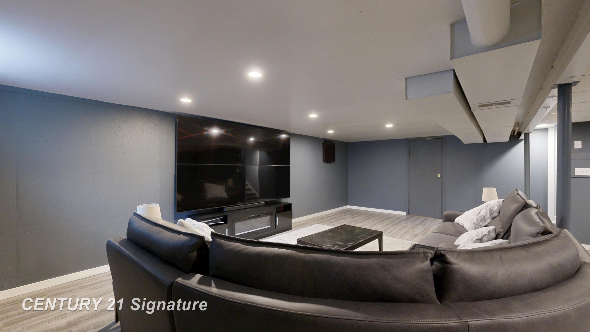 2201 N Berkshire Drive, Saginaw, MI, 48603