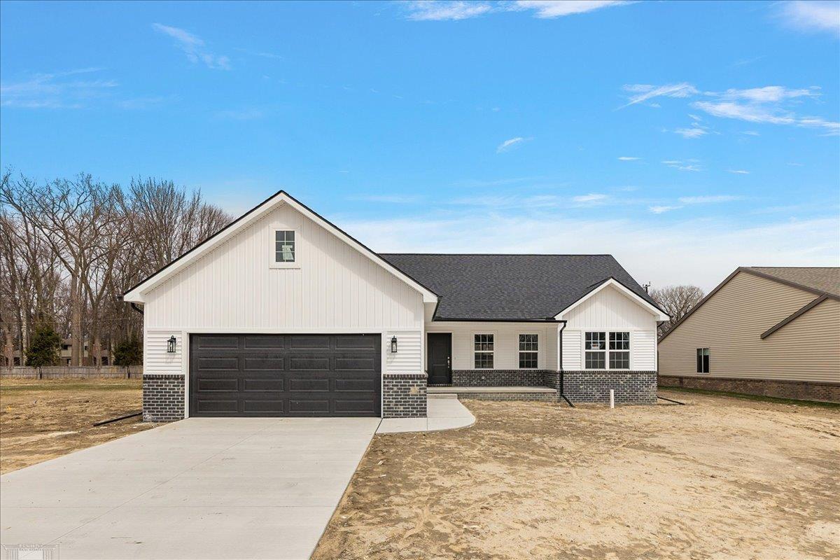 27121 Lanse Creuse Street, Harrison Twp, MI, 48045