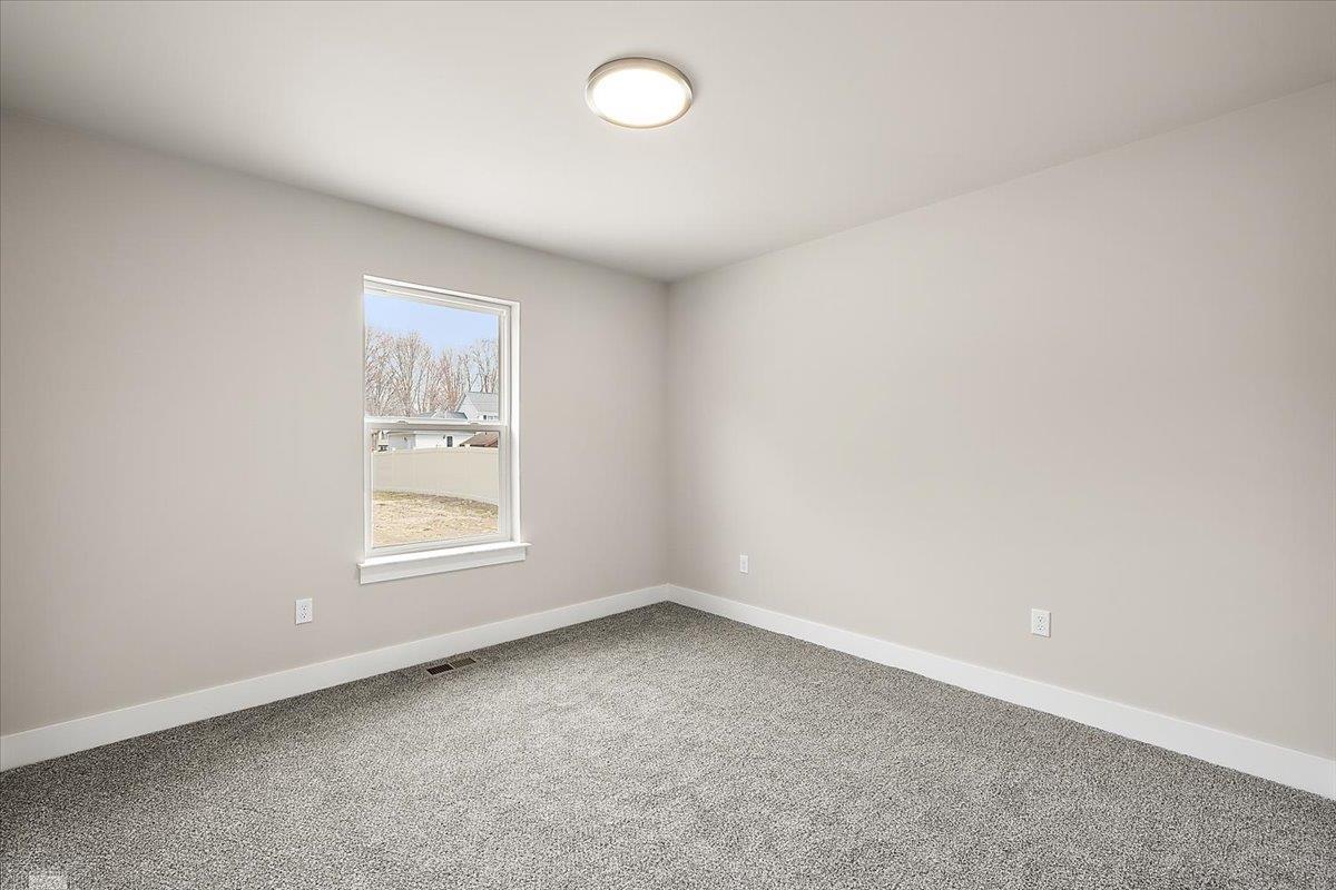 27121 Lanse Creuse Street, Harrison Twp, MI, 48045