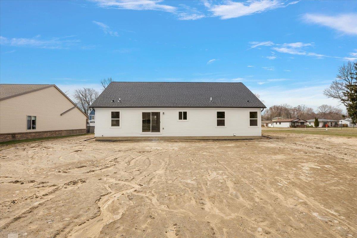 27121 Lanse Creuse Street, Harrison Twp, MI, 48045