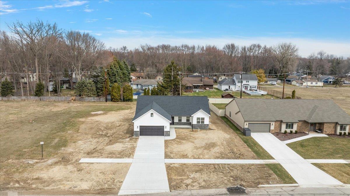 27121 Lanse Creuse Street, Harrison Twp, MI, 48045
