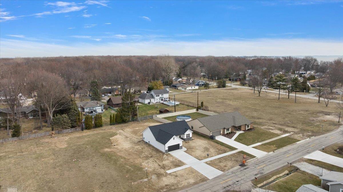 27121 Lanse Creuse Street, Harrison Twp, MI, 48045