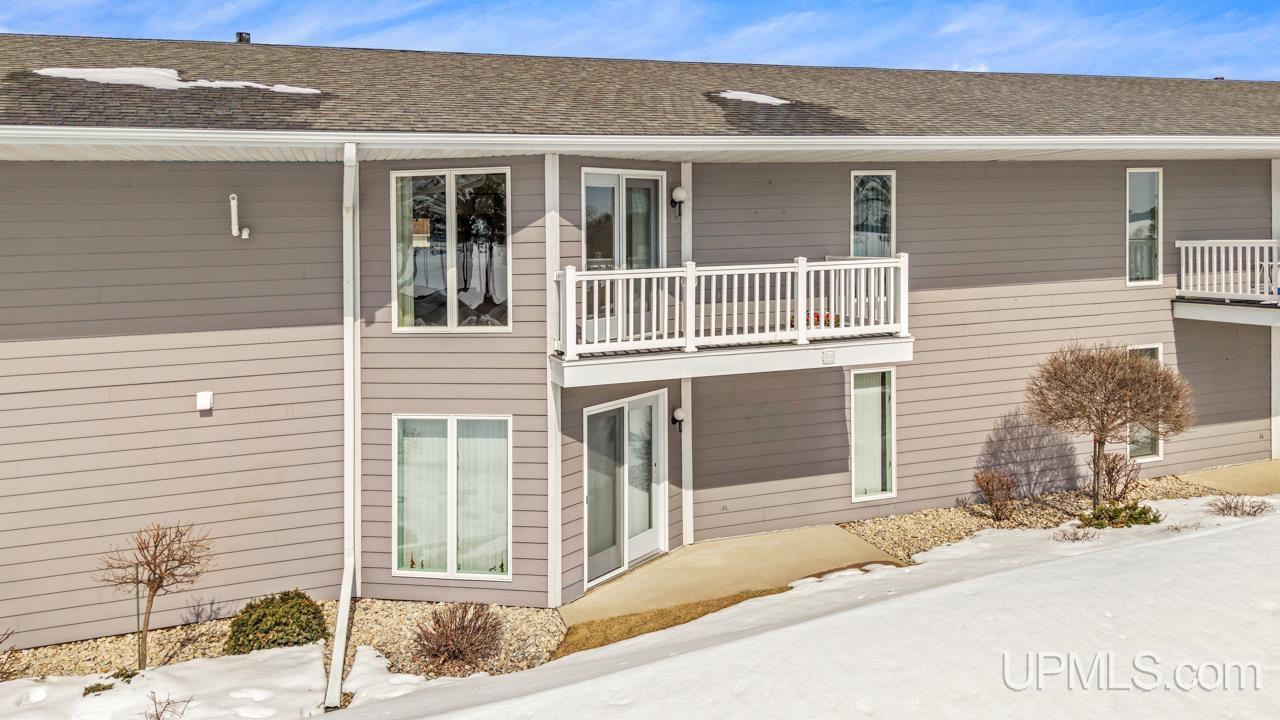 2000 Lake Shore UNIT&nbsp;N Drive, Gladstone, MI, 49837