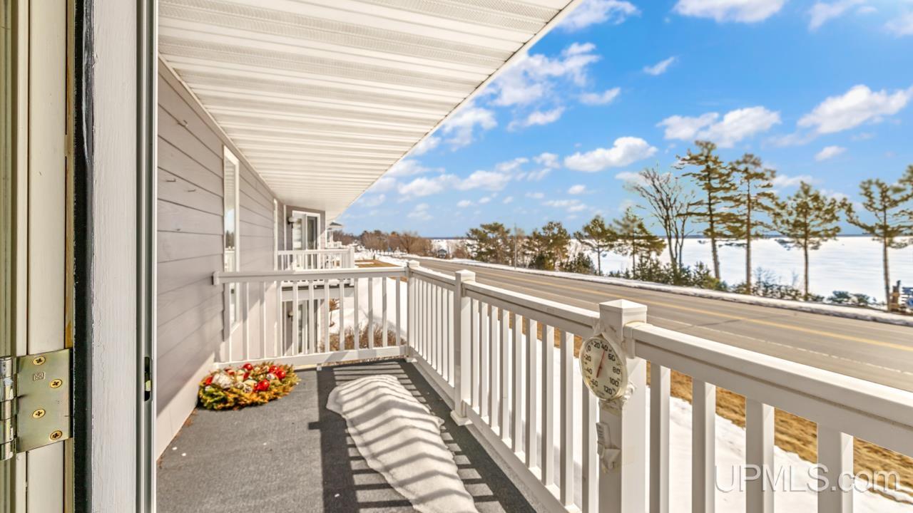 2000 Lake Shore UNIT&nbsp;N Drive, Gladstone, MI, 49837