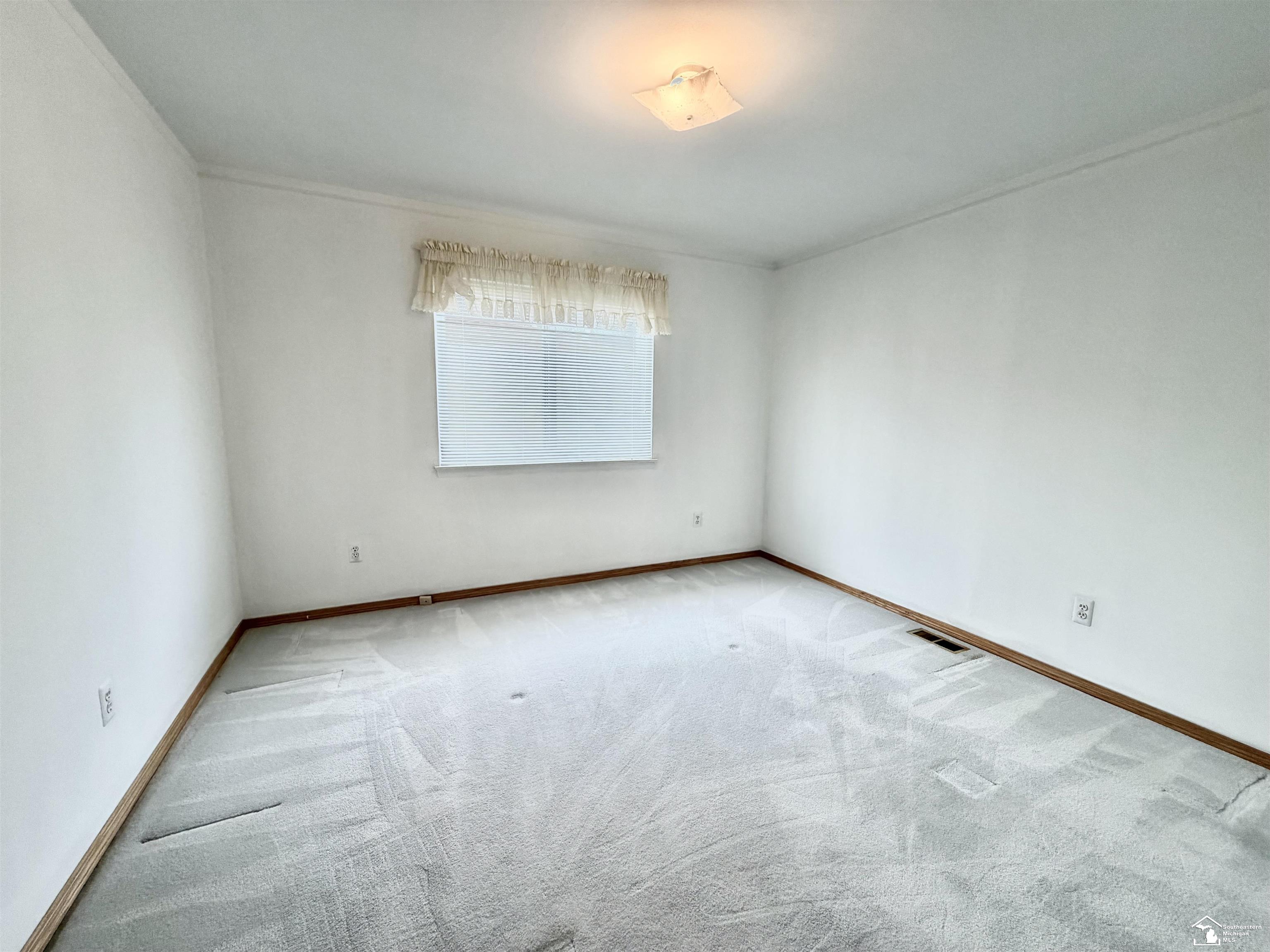 25920 Reeck Road, Trenton, MI, 48183