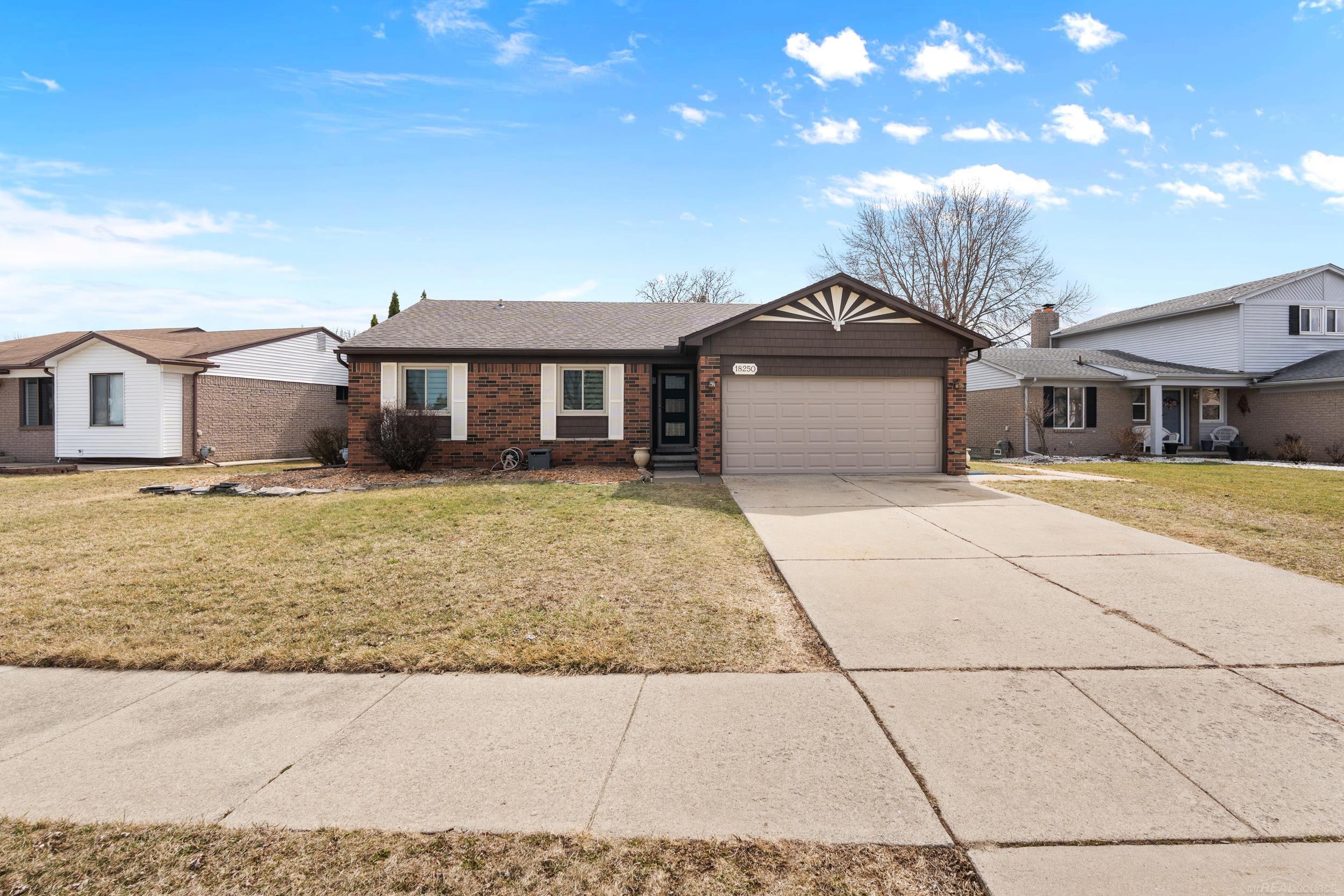 18250 Millstone Drive, Macomb, MI, 48044