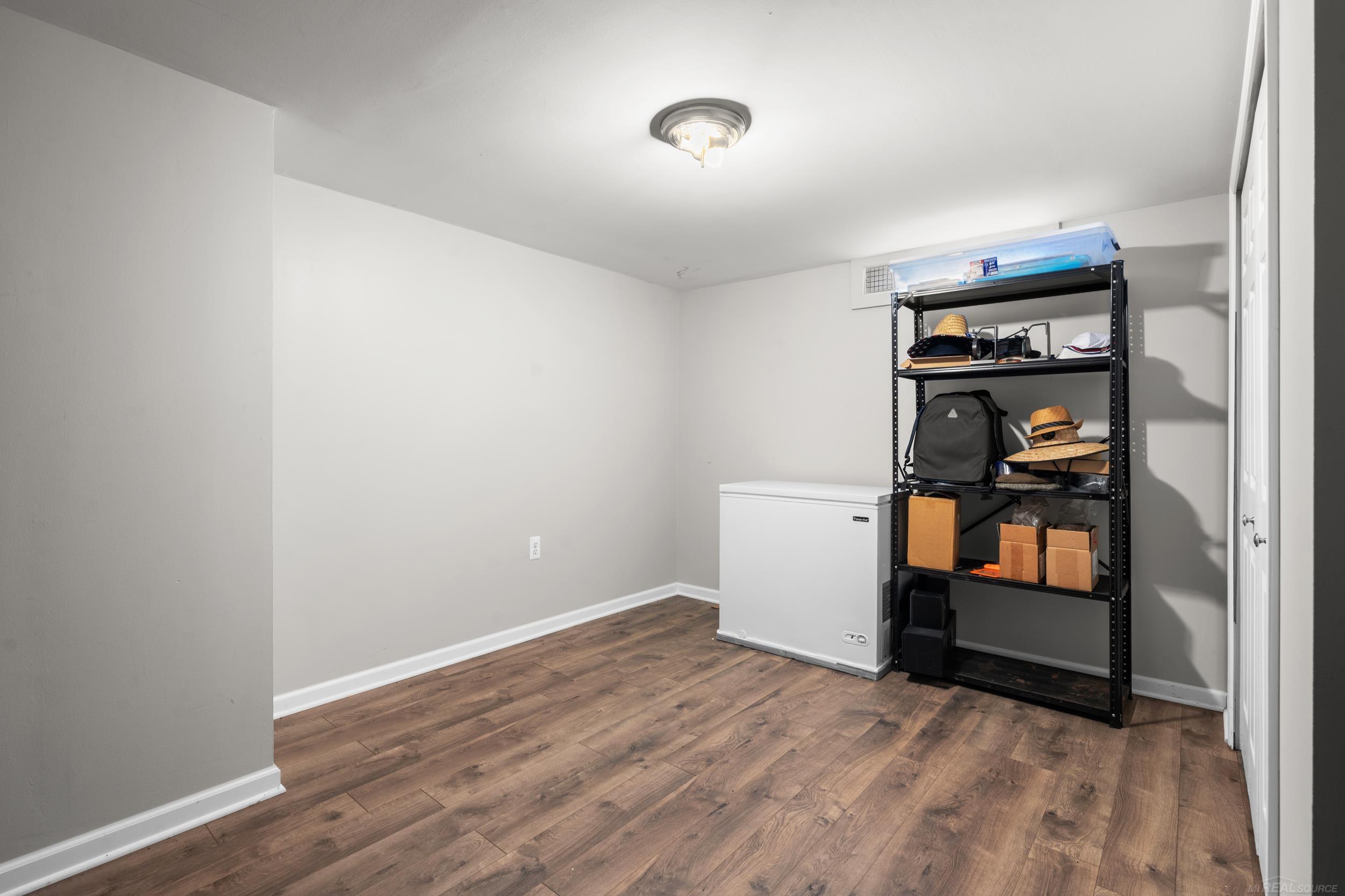 18250 Millstone Drive, Macomb, MI, 48044