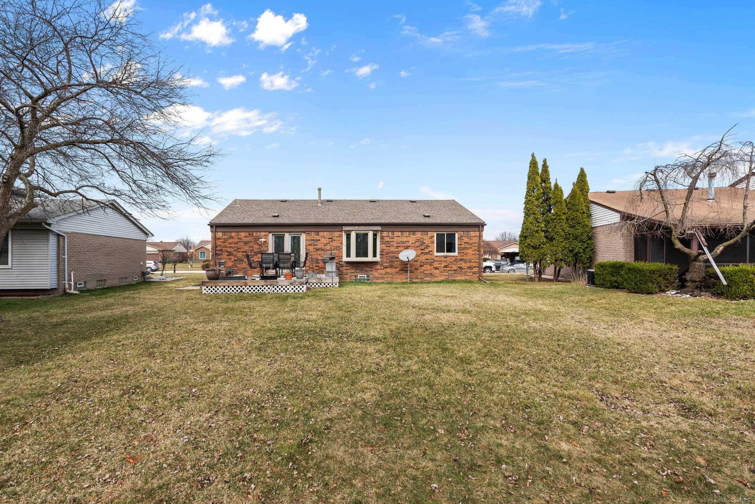 18250 Millstone Drive, Macomb, MI, 48044