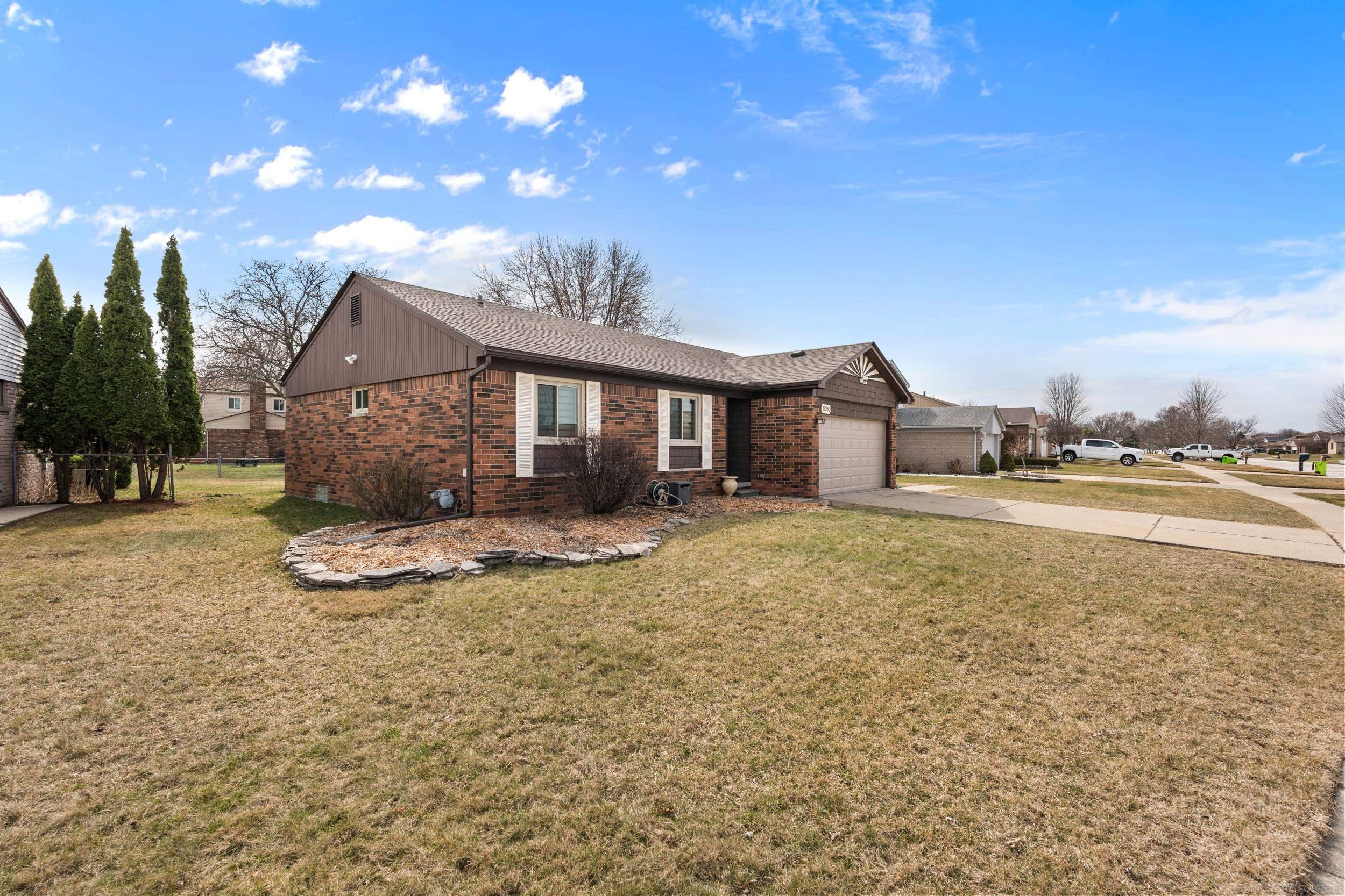 18250 Millstone Drive, Macomb, MI, 48044